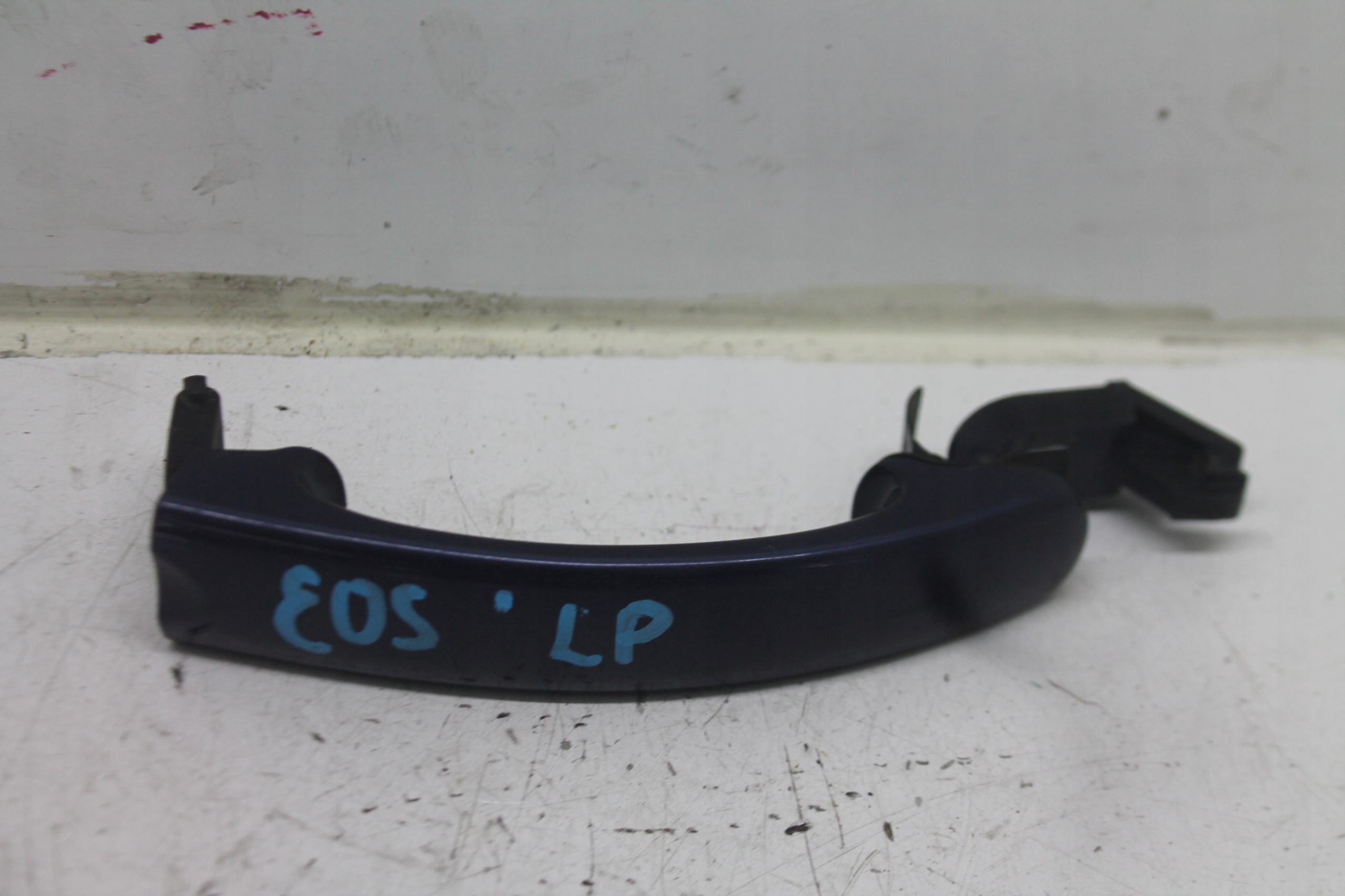 handle exterior door left front 1K5837205 VW EOS VW GOLF V