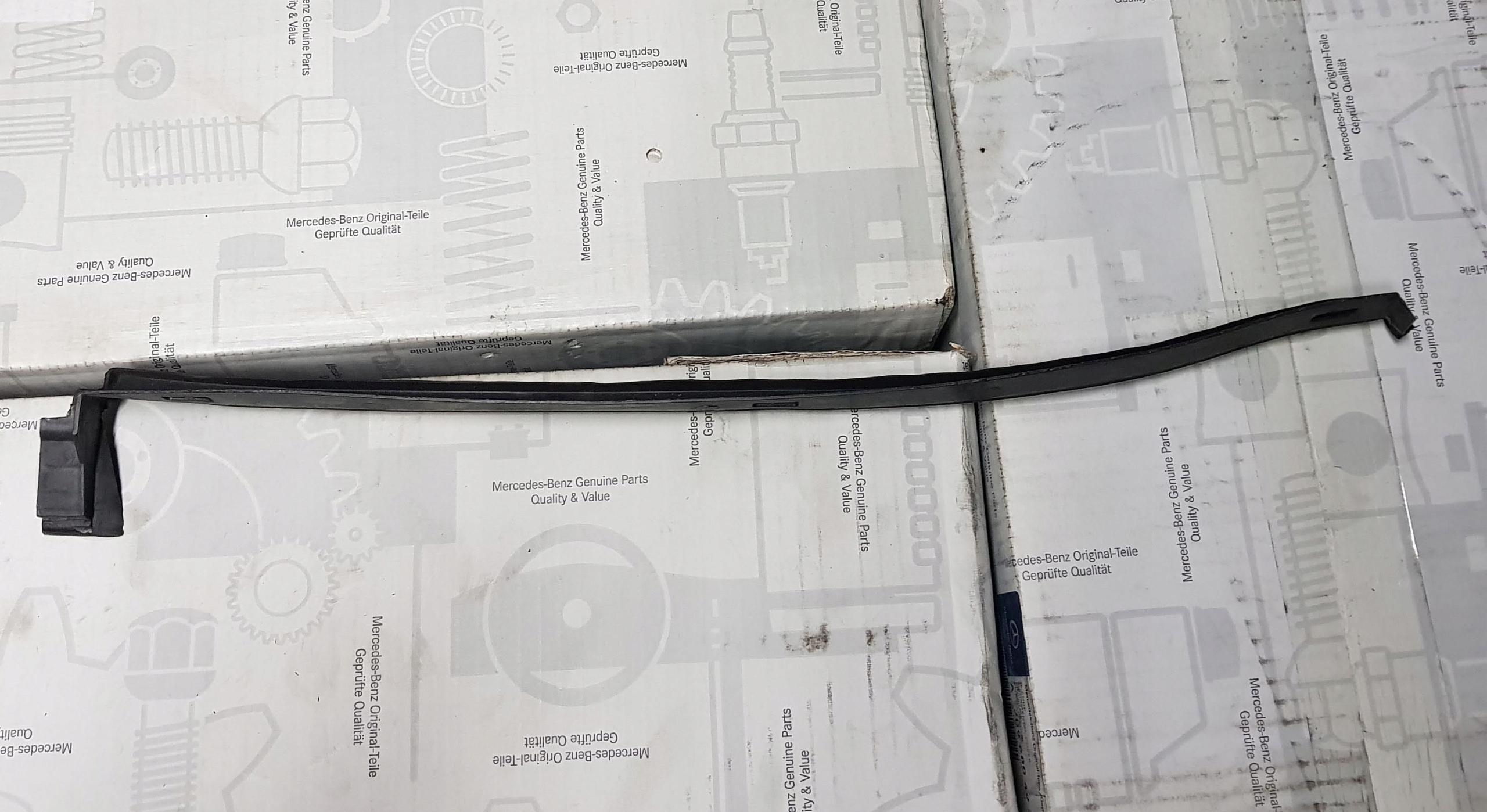 MERCEDES SLK 170 USZCZELKA BŁOTNIKA A1706982030