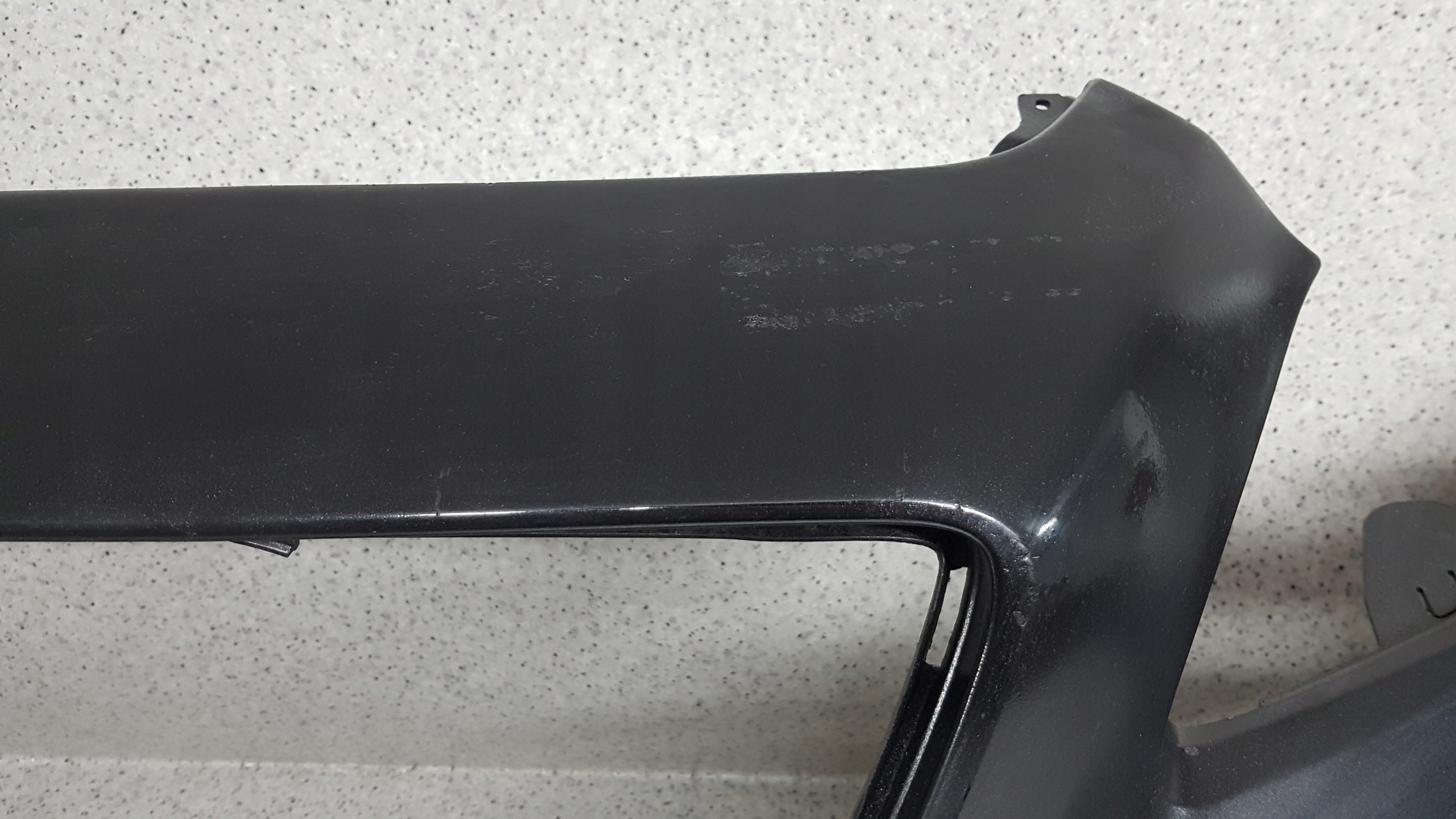VOLVO C30 C 30 R-design LIFT 2010 - bumper front 8749