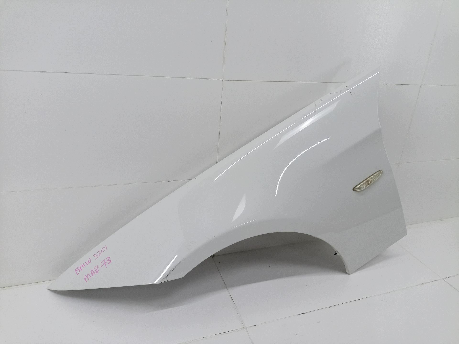 sárvédö eleje bal strona BMW 3 E90/E91 E91 2007