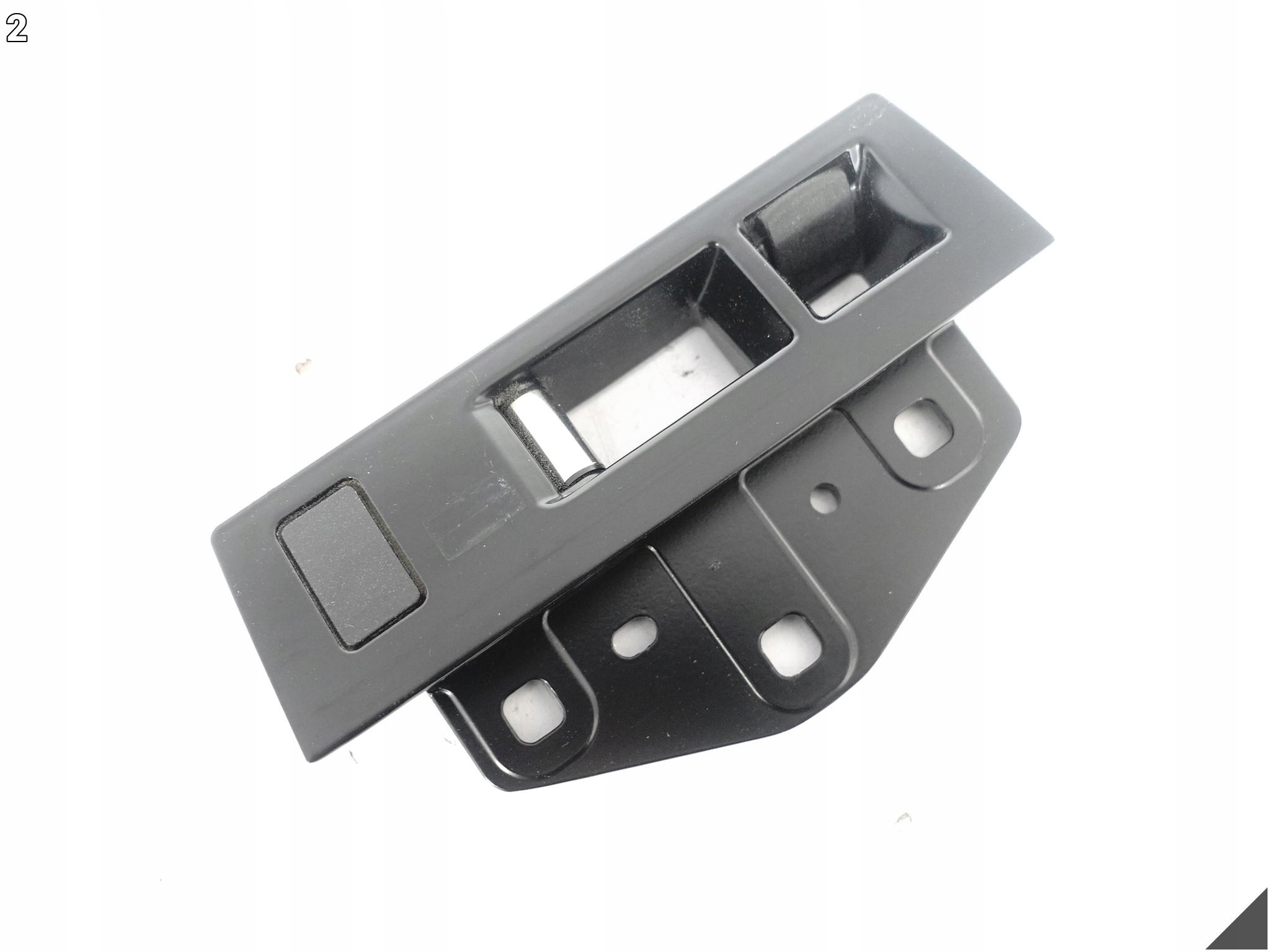 BMW M8 F91 8 G14 CABRIO 18- bracket holder hook lock under the window front R