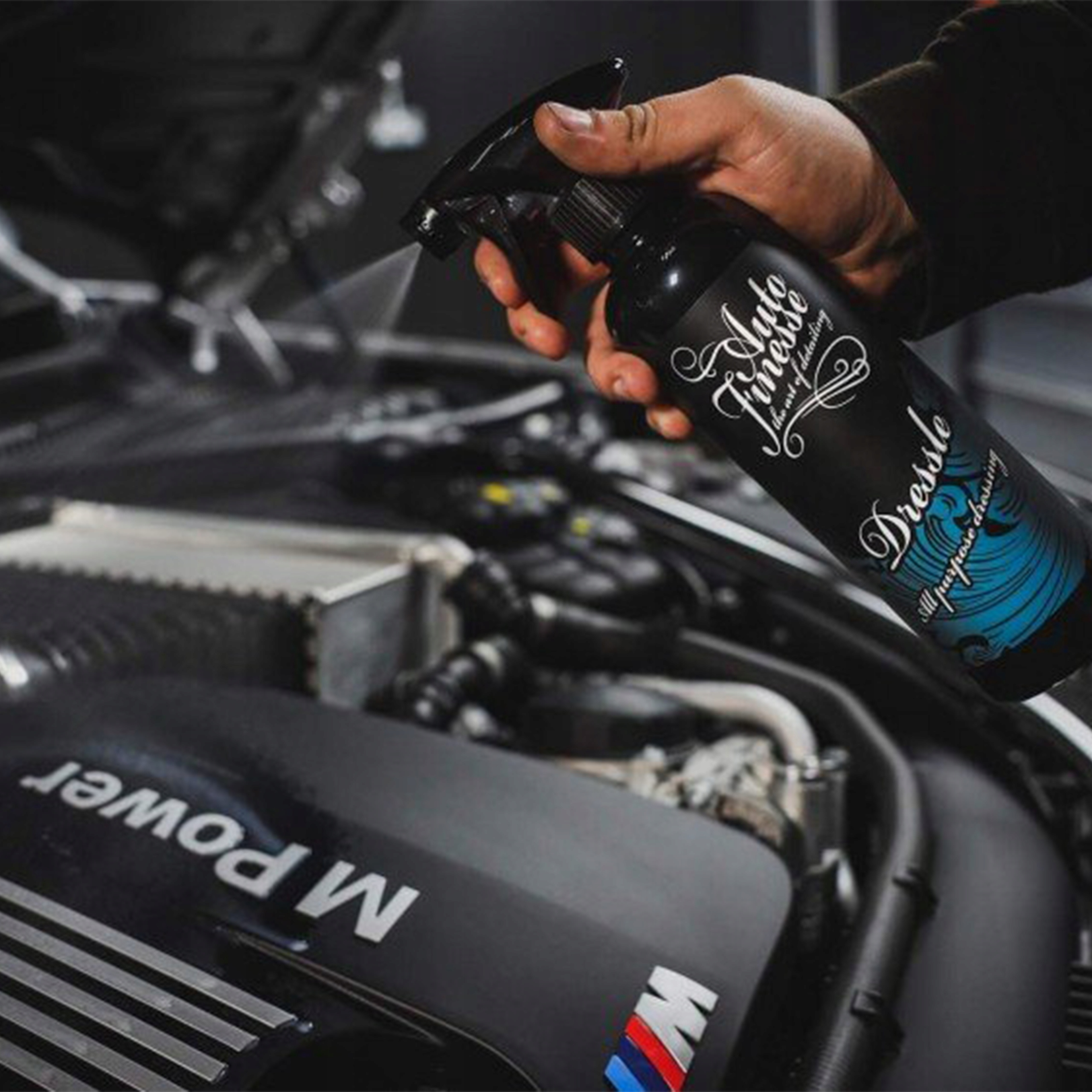 AUTO FINESSE DRESSLE dressing do plastikow 1L Packaging Volume 1000 ml