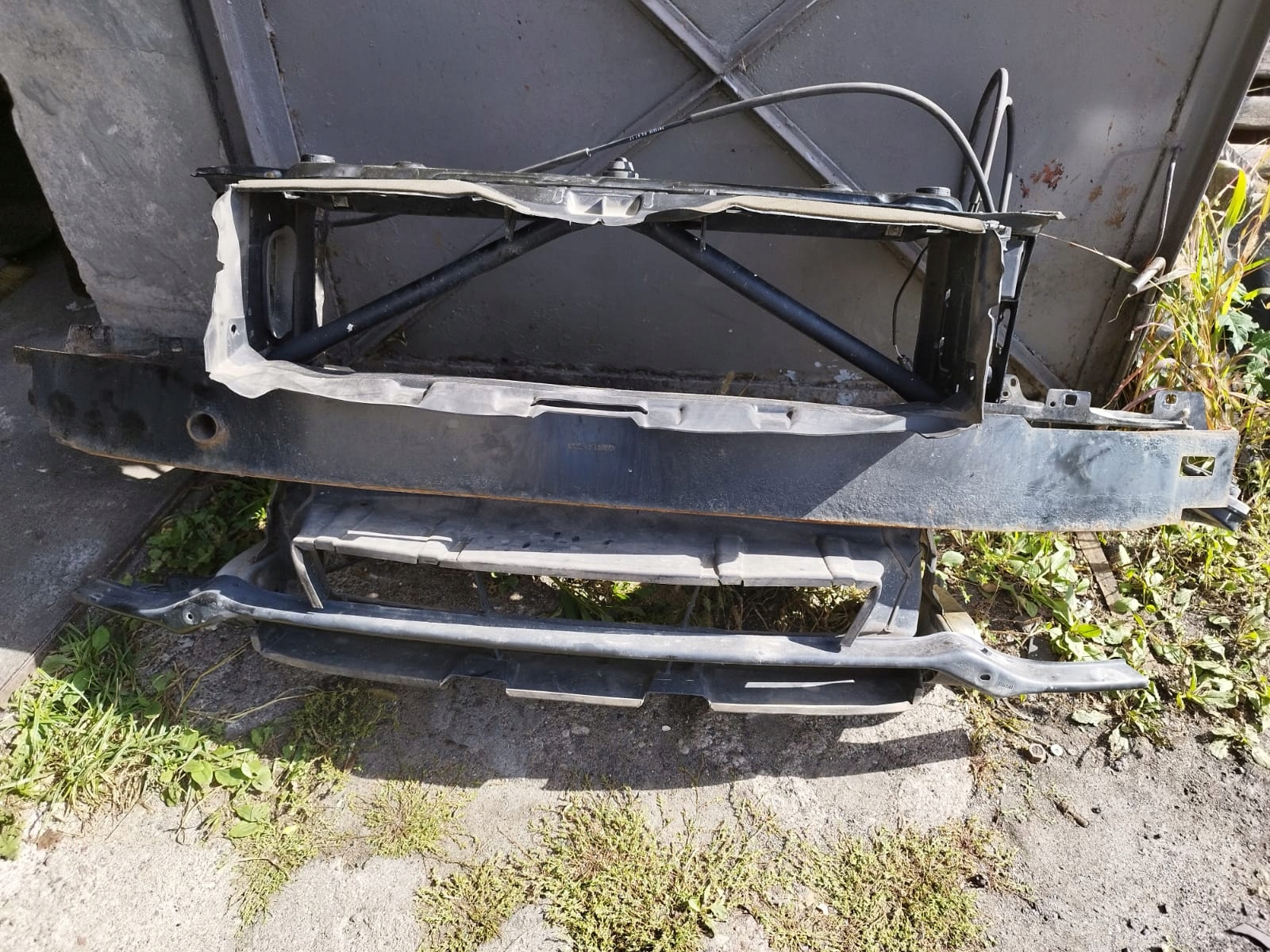 5 BMW F30 F31 PAS PRZEDNI WZMOCNIENIE CZOŁOWE