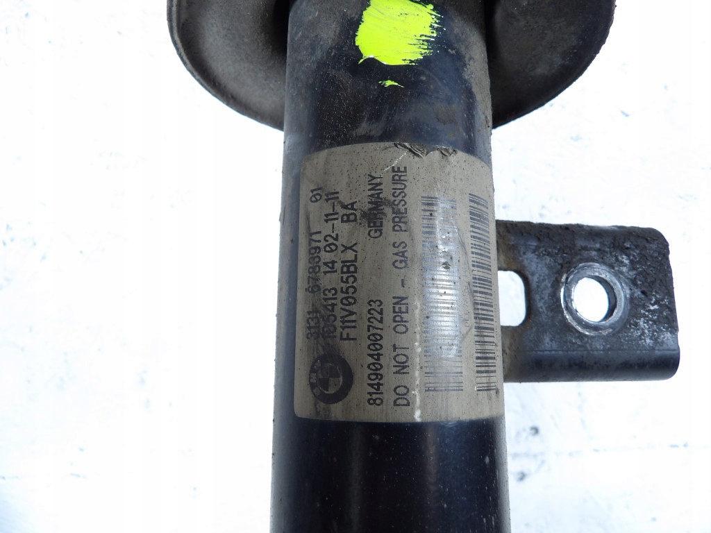 BMW 5 F10 F11 2.0D shock absorber front left 6783971