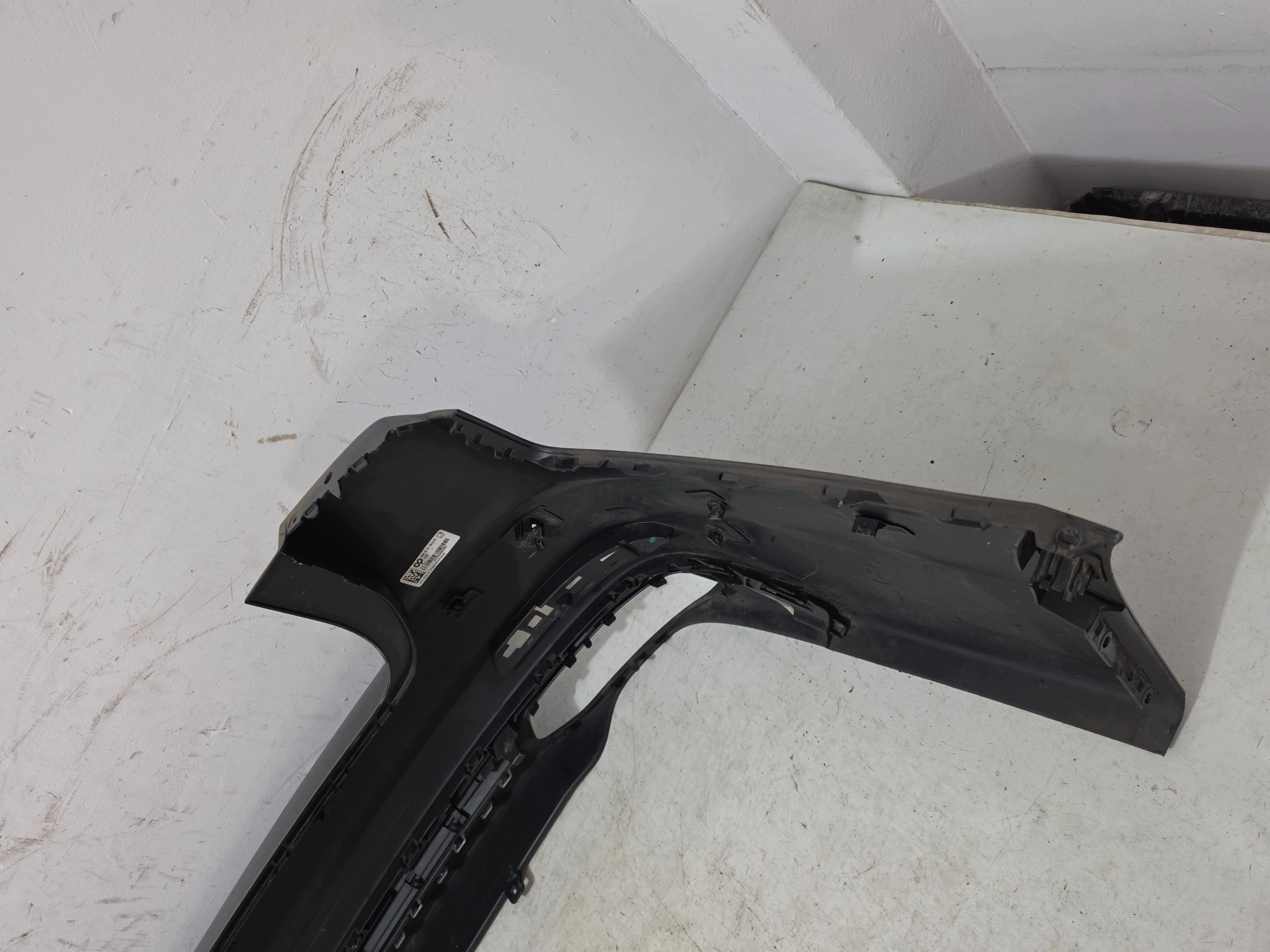 ^ AUDI A6 C8 KOMBI bumper rear part rear 4K9807511