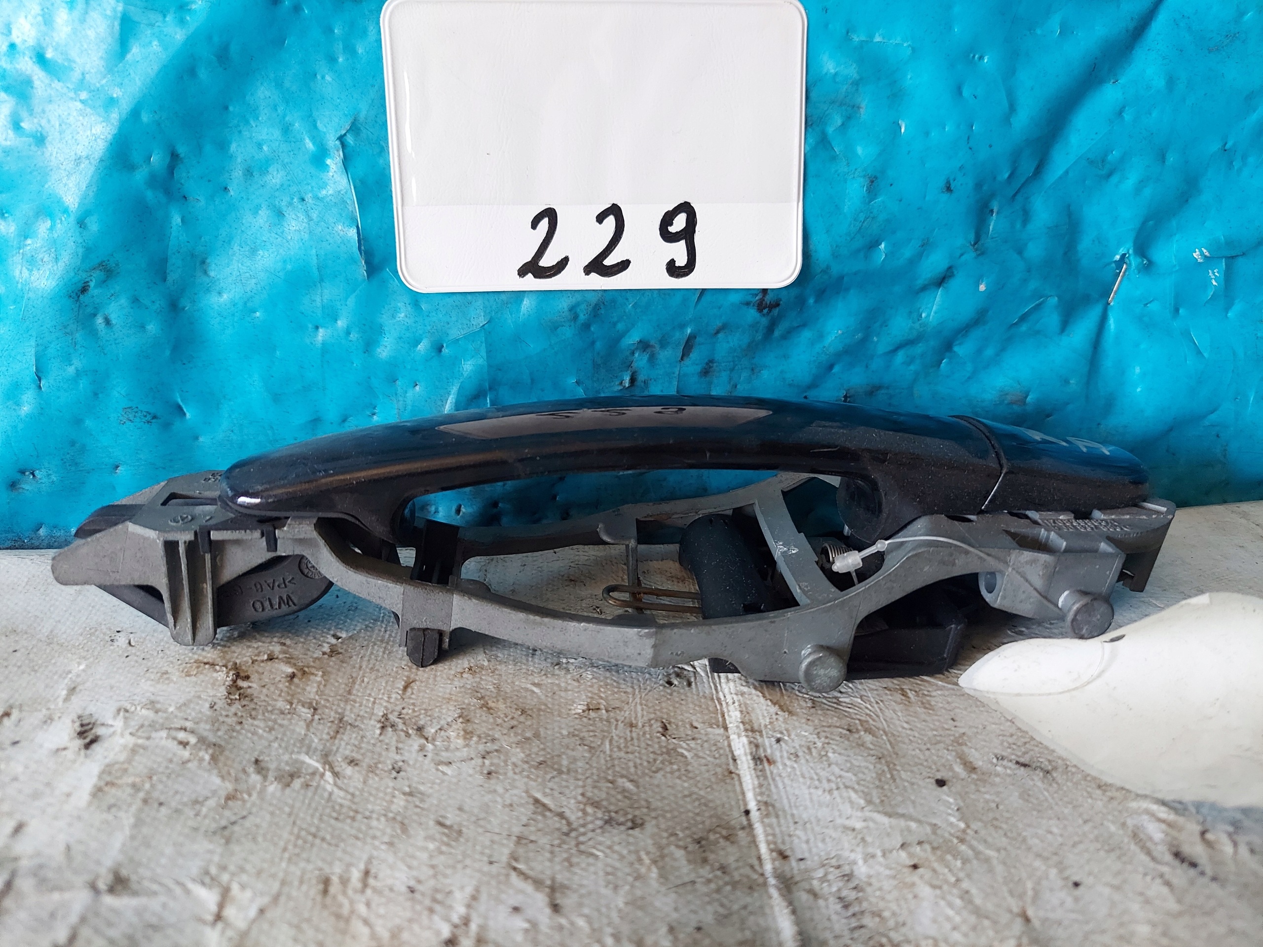 handle right rear part FABIA II 1Z0839885A