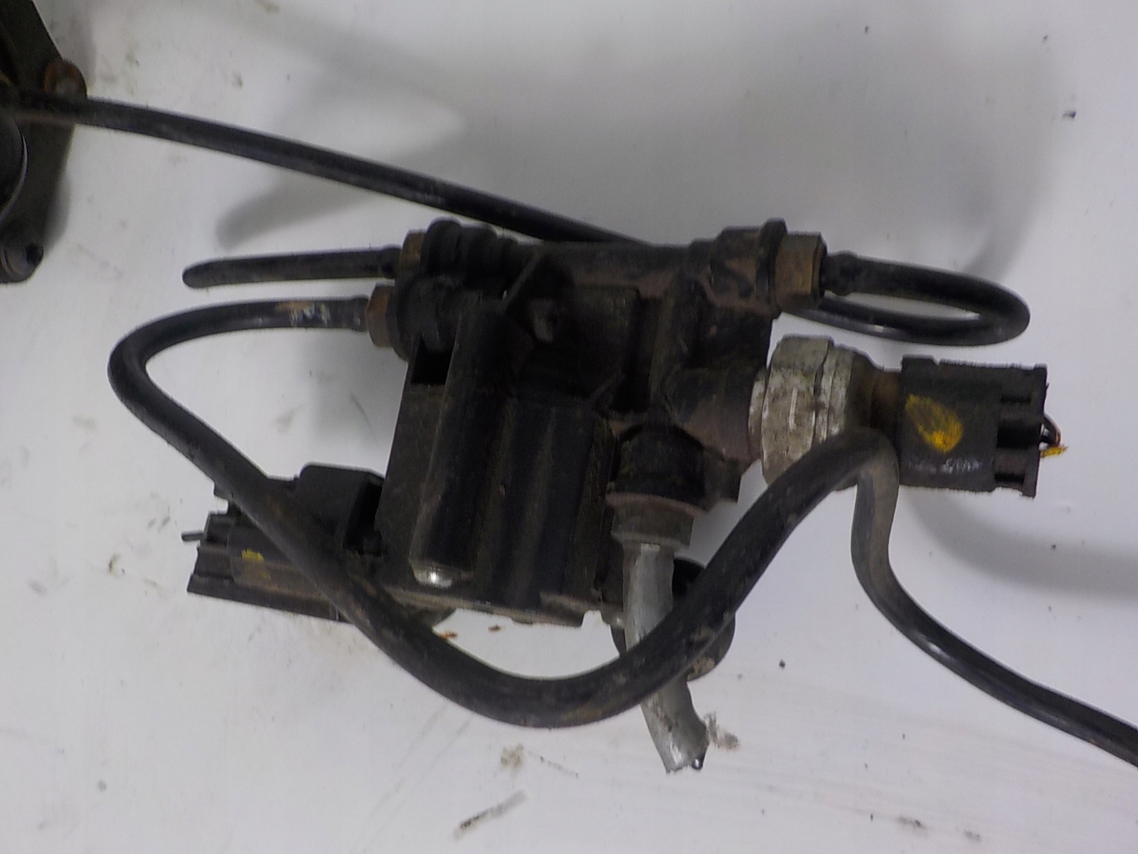 LAND ROVER DISCOVERY III IV compressor; pump springing 02567A
