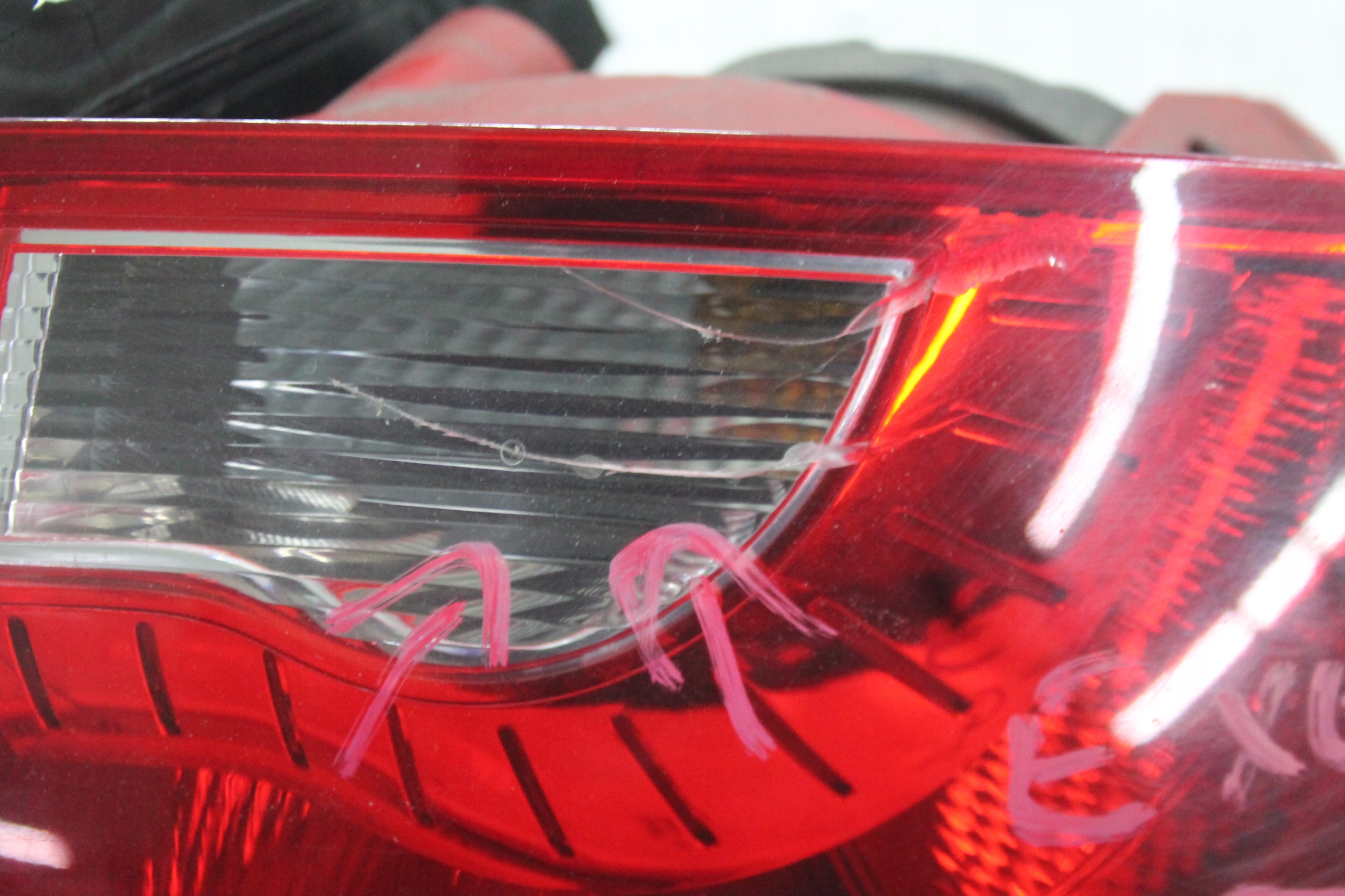 light right rear part rear 3R5945096C EXEO sedan 08