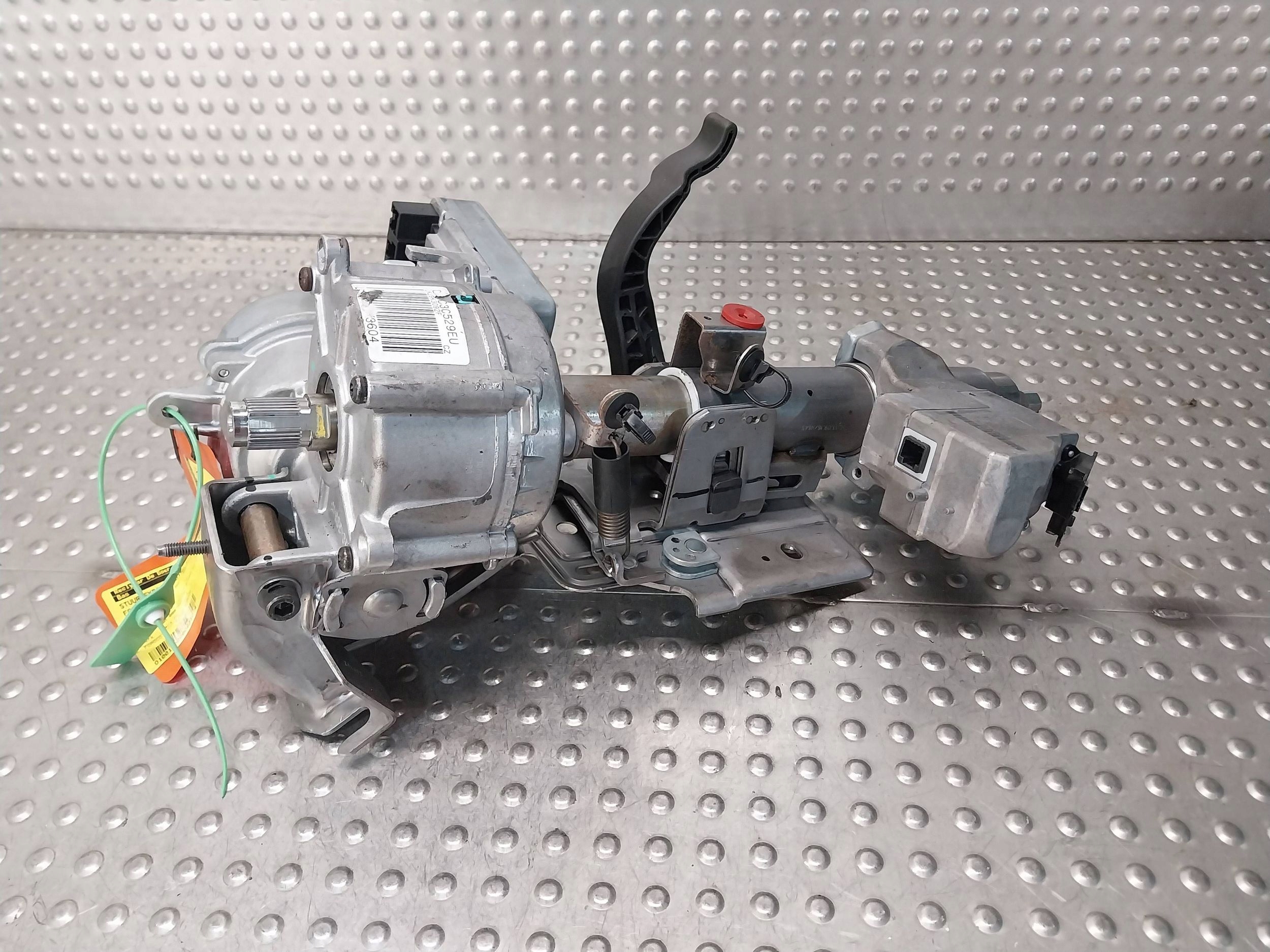 control electrics pump C1BC3C529EU FORD FIESTA MK7 LIFT 1.0B