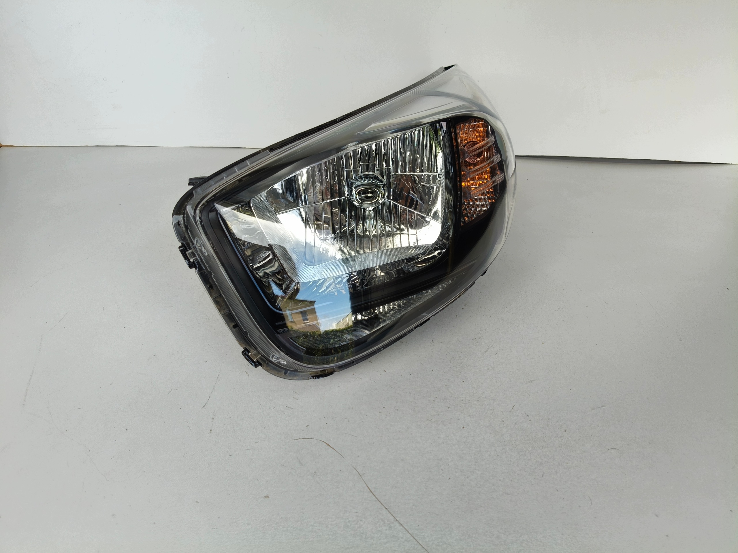 light left REFLEKTOR KIA PICANTO III 17