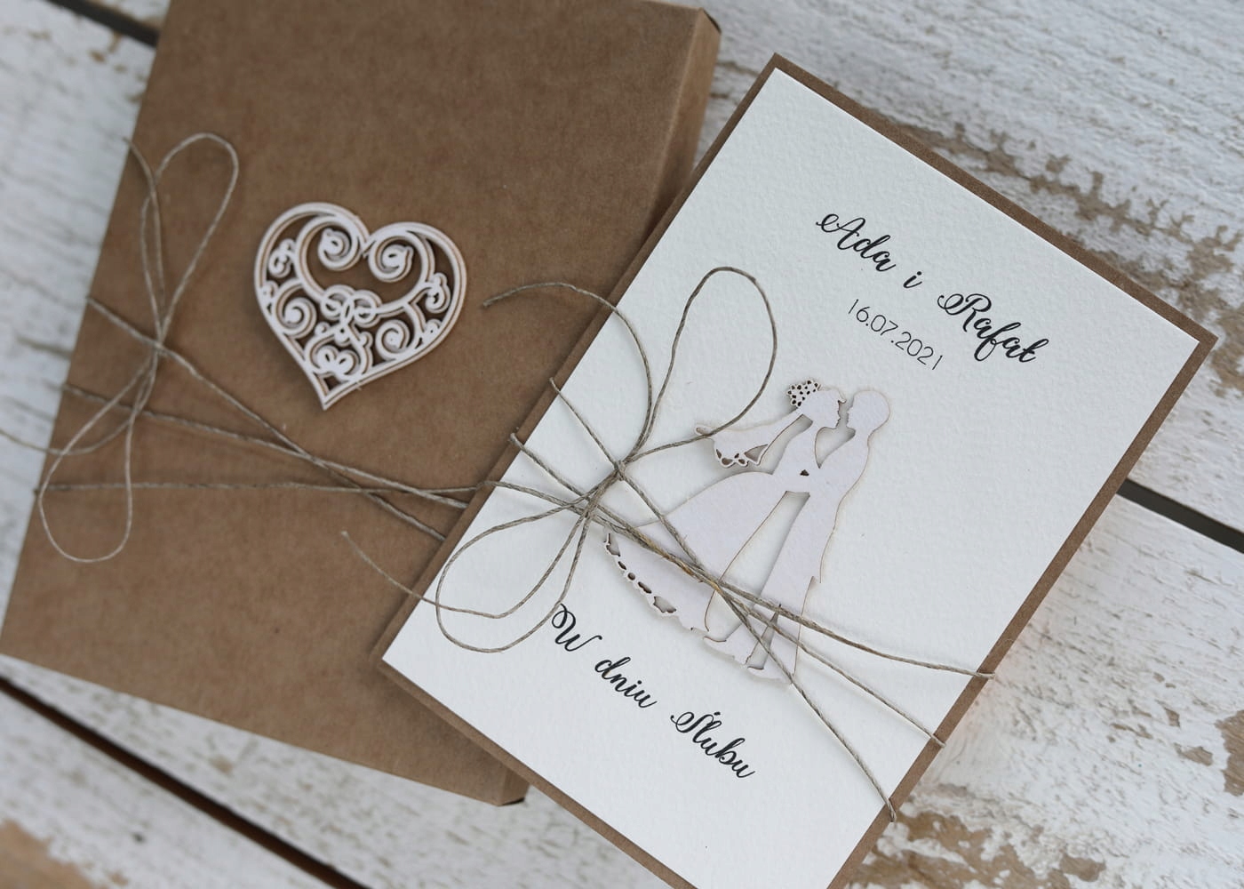 Rustikální ručně vyráběná svatební přáníčka s personalizací