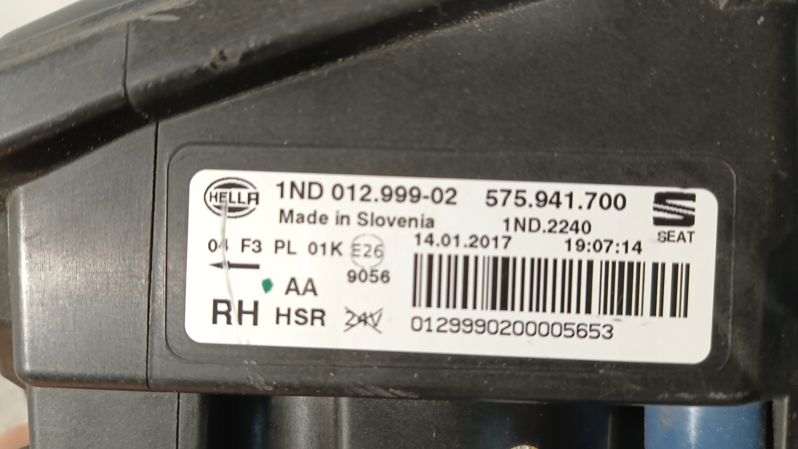 ГАЛОГЕН led seat Ateca 575 Leon III 5F 12-25 575941700 оригинал правый