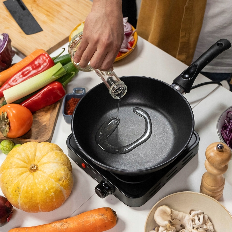 KUCHENKA ELEKTRYCZNA JEDNOPALNIKOWA PRZENOŚNA DOMOWA MOCNA Szerokość produktu 21 cm