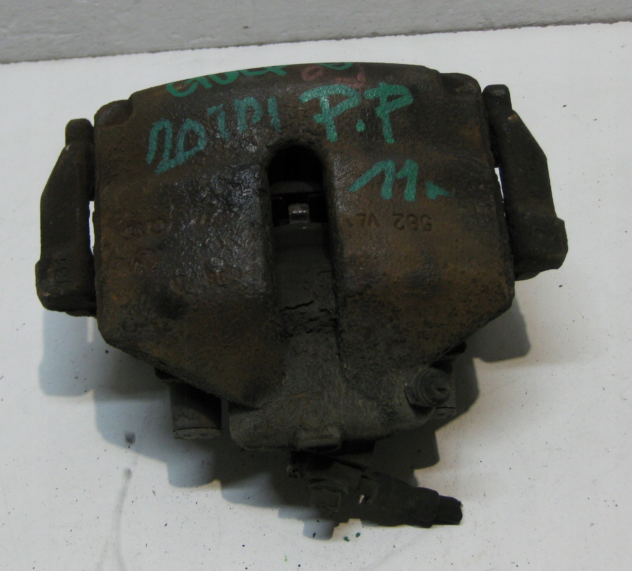 VW GOLF VI KOMBI 11R 2.0TDI caliper brake right front