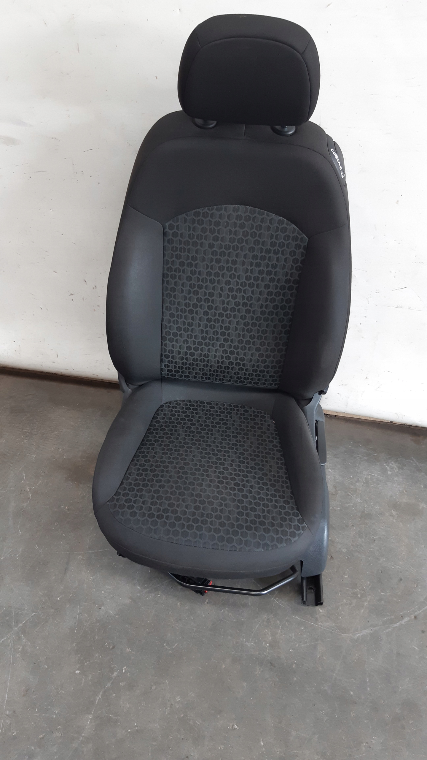 Fotel bal Opel Corsa E