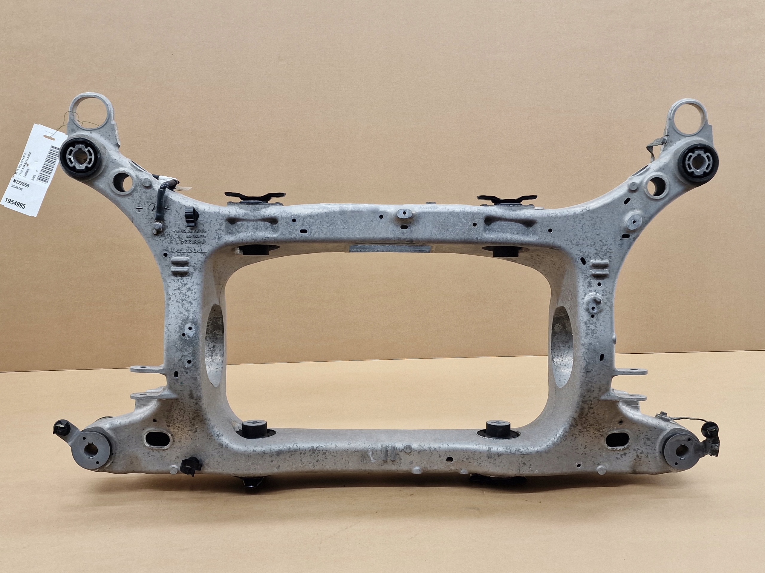 axle beam subframe axle beam TRAWERS POLESTAR 2 EV400