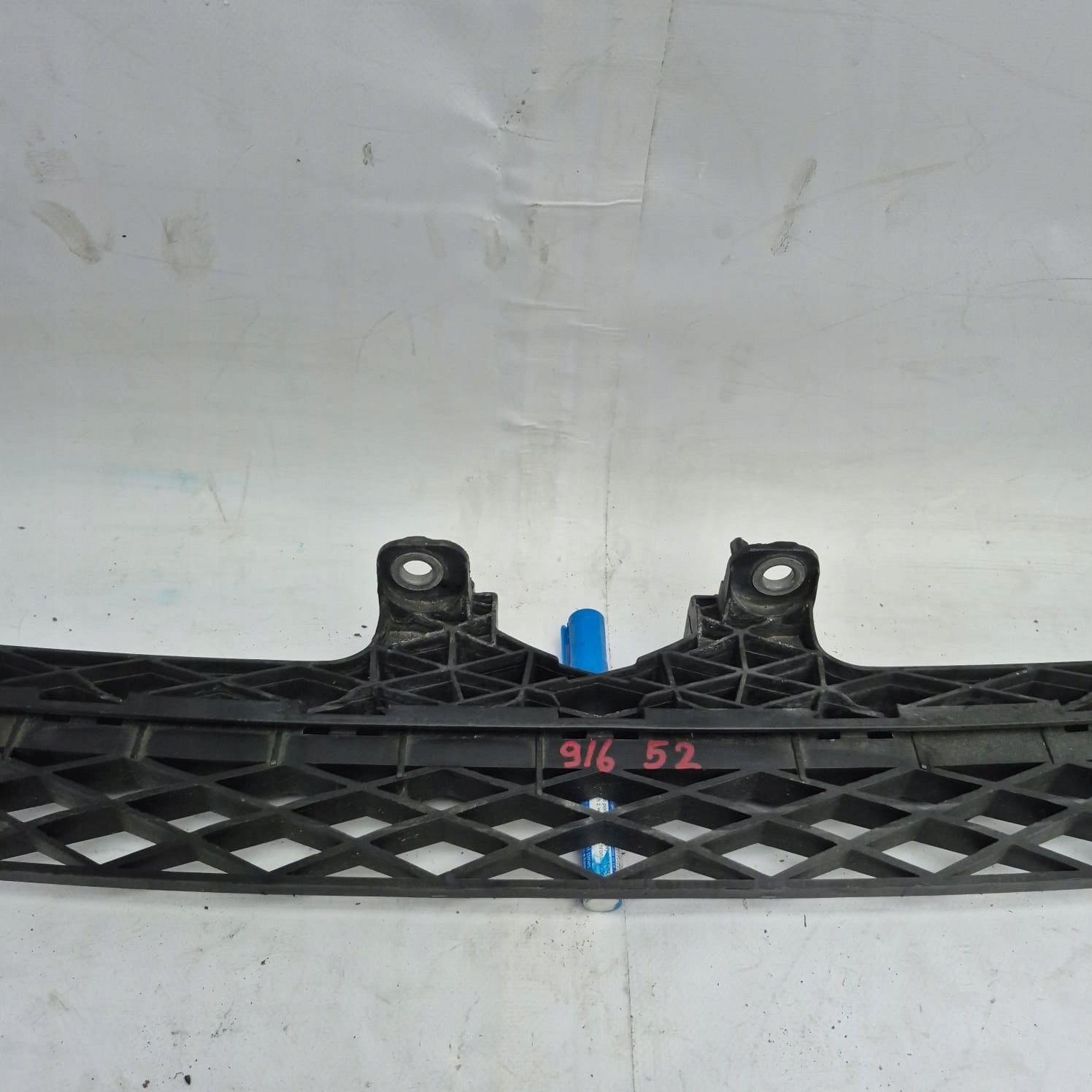 VW PASSAT B7 10-14 console sider ABSORBER of a bumper front
