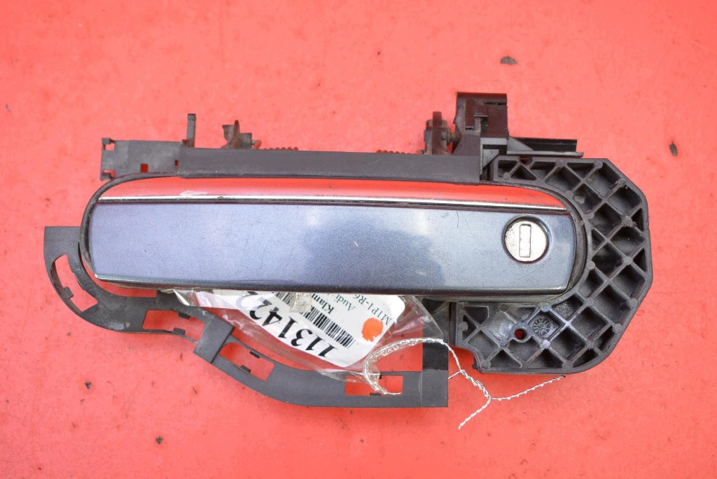 handle left front front LZ7R CHROM 4F0837885 AUDI A6 C6 04-08