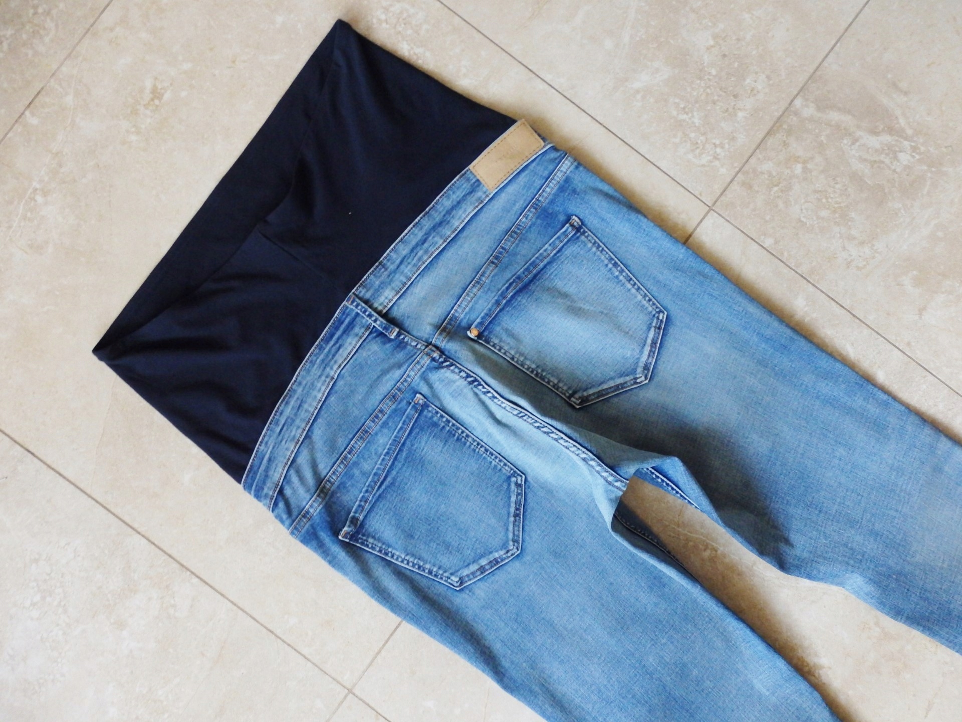 H&M MAMA SKINNY HIGH RIB CIĄŻOWE RURKI R. 44 Wzór dominujący bez wzoru