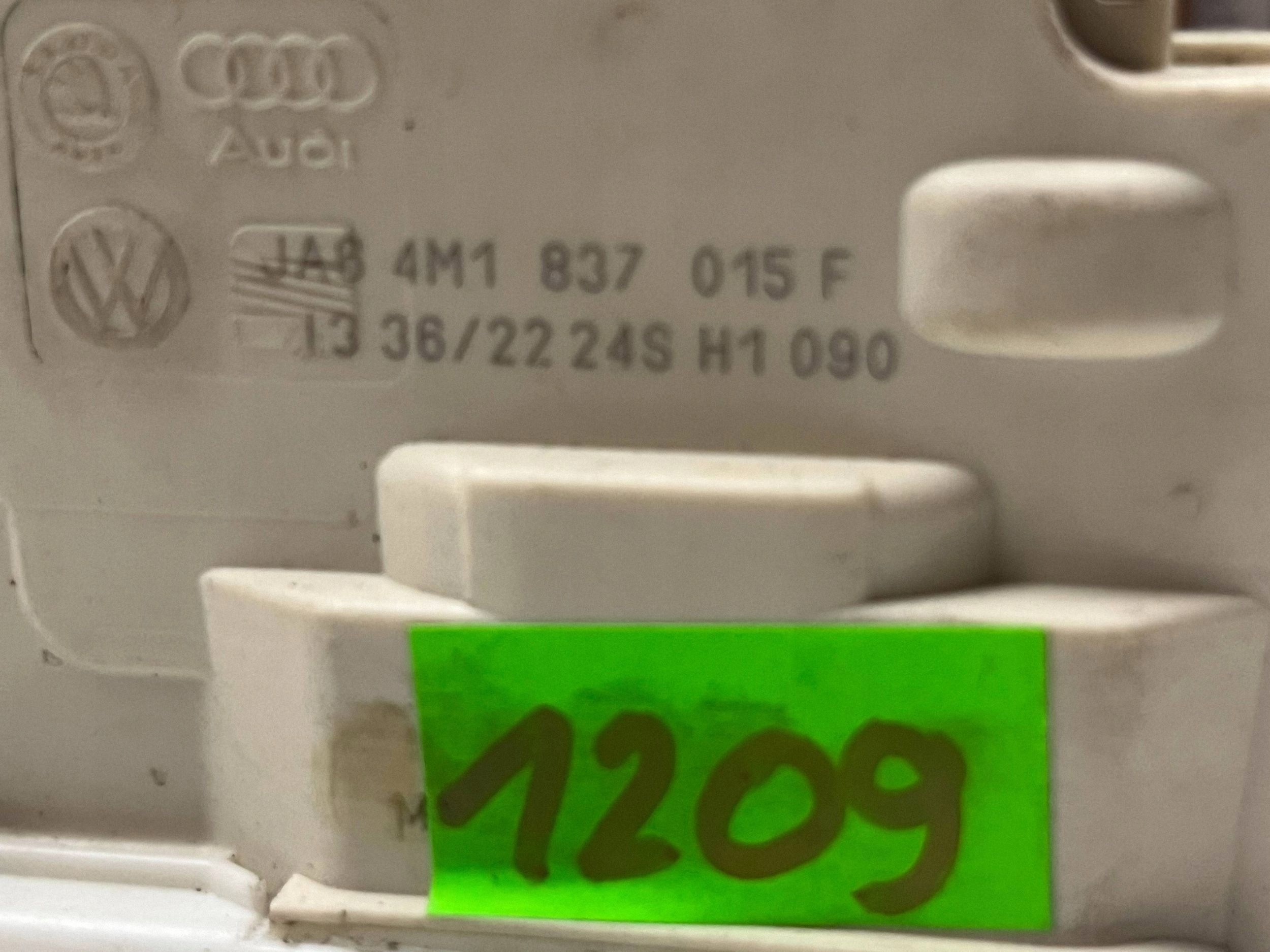 AUDI Q7 4M lock door left front DOCIAG 4M1837015F @M