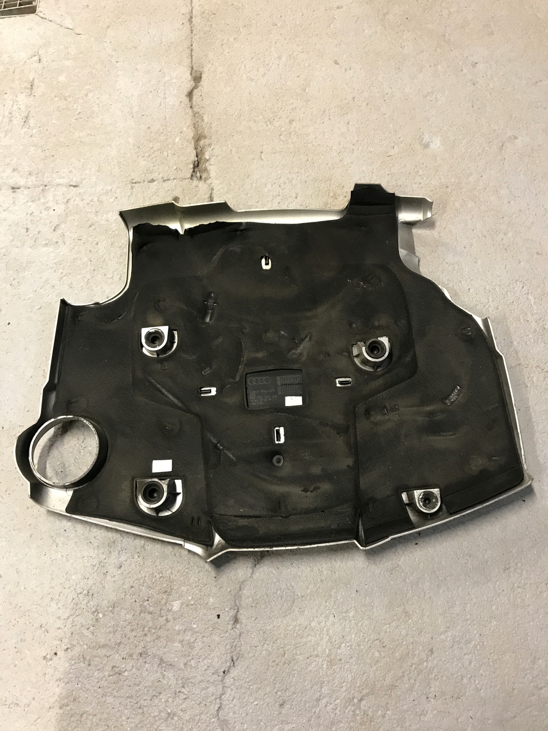 Blende Abdeckung Abdeckung oben DES MOTORS AUDI A4 B8 A5 Q5 V6