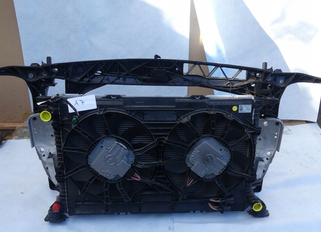 DW AUDI A7 KOMPLETNY PAS PRZÓD 3,0 TFSI 4G8941033J