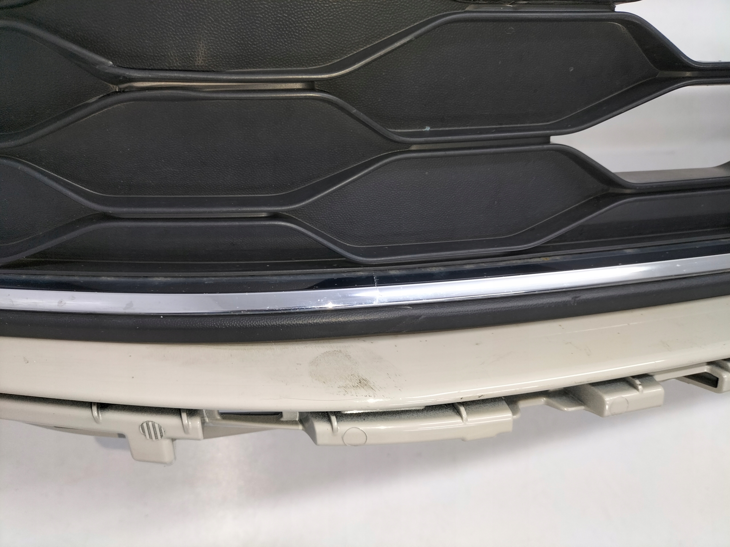 Frontstoßstange vorne VW TAIGO 2G7 21