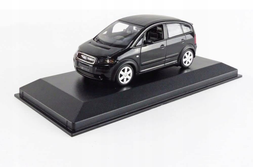 Audi A2 2000 Black 1:43 Maxichamps 940019001