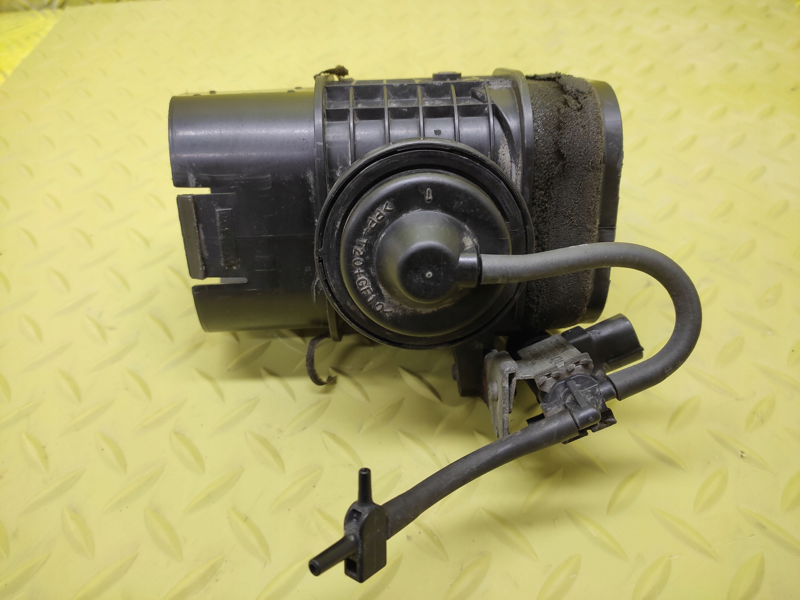 LEXUS RX300 3.0 V6 Sensor Unterdruck 2586020040