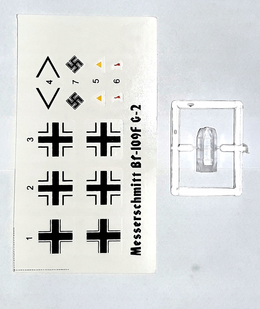Model samolotu MESSERSCHMITT Bf-109 ZESTAW:FARBY, LAKIER, KLEJ+PĘDZELKI Model K12 0444