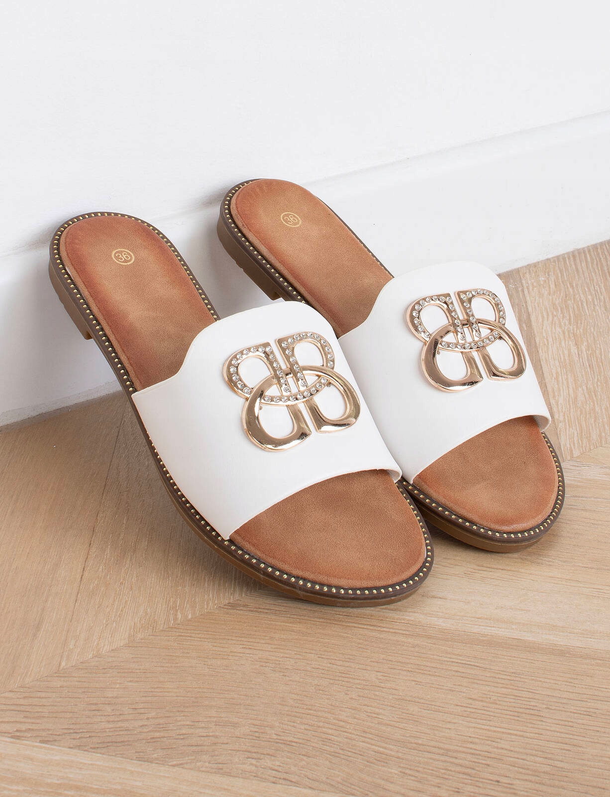 8170 BIAŁE SKÓRZANE KLAPKI DAMSKIE OZDOBA 37 Wzór dominujący bez wzoru