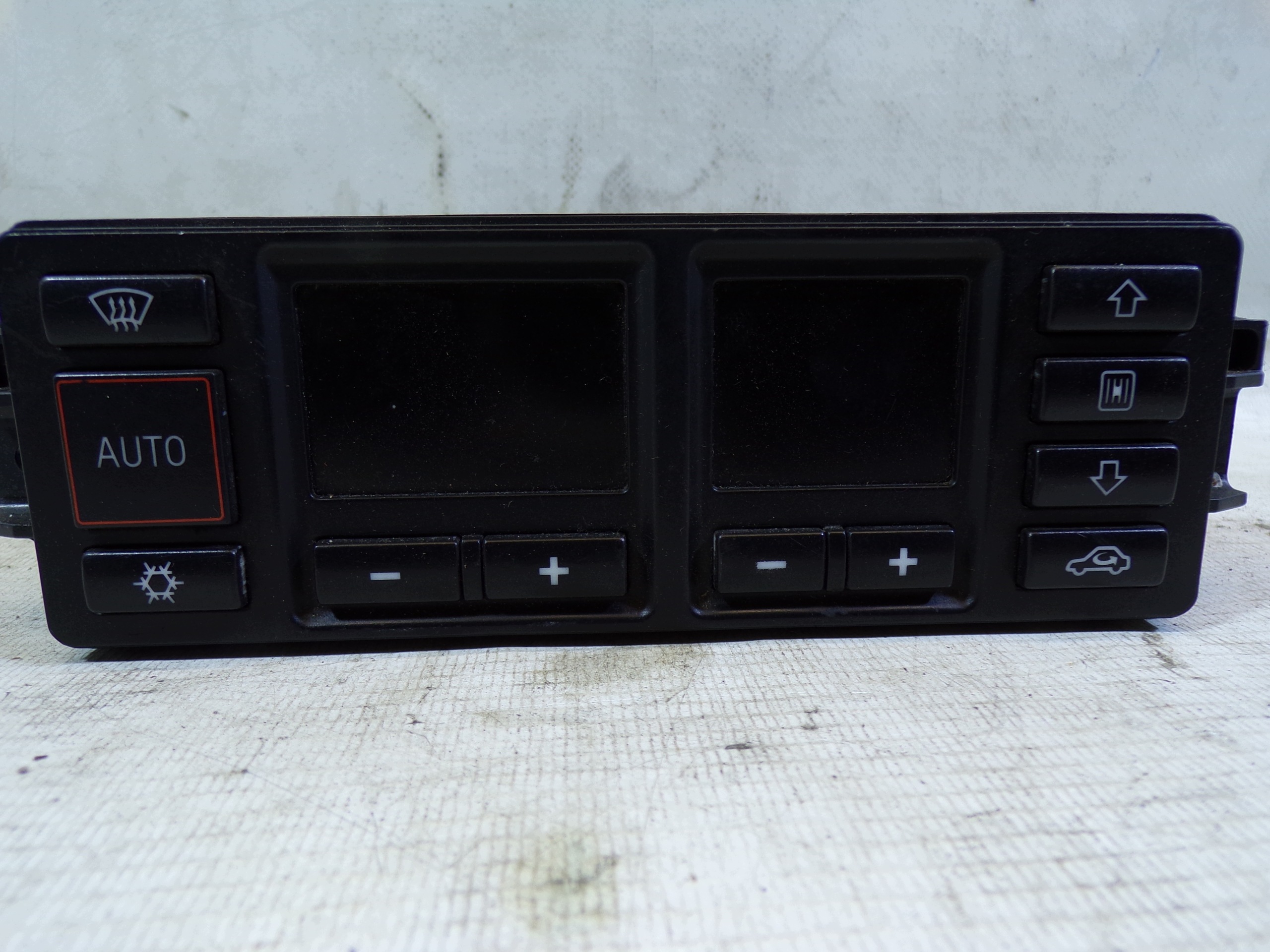 PANEL klími klimatizaci AUDI A4 B5 5HB007608-00