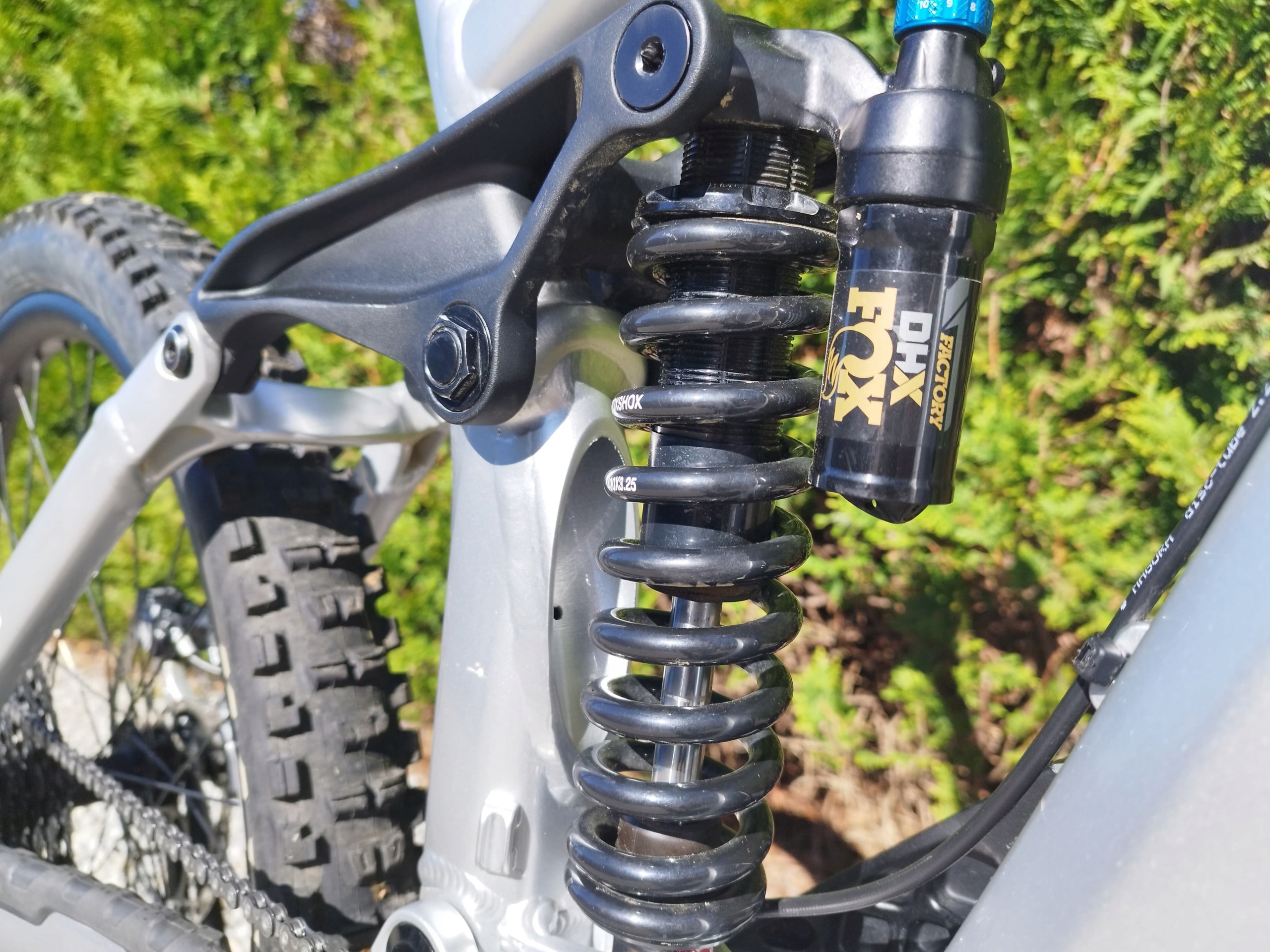 Rower Freeride Dartmoor Thunderbird FR Pro 2024 M z Centrum Testowego Materiał ramy aluminium