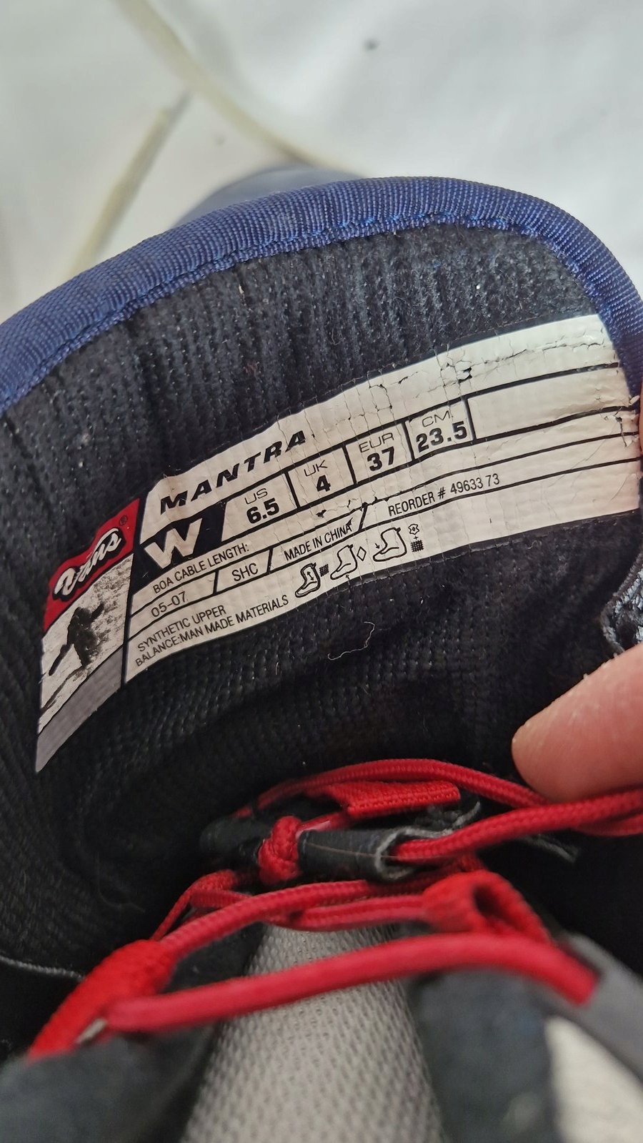 BUTY SNOWBOARDOWE VANS MANTRA 37 235mm UŻYWANE Model Mantra