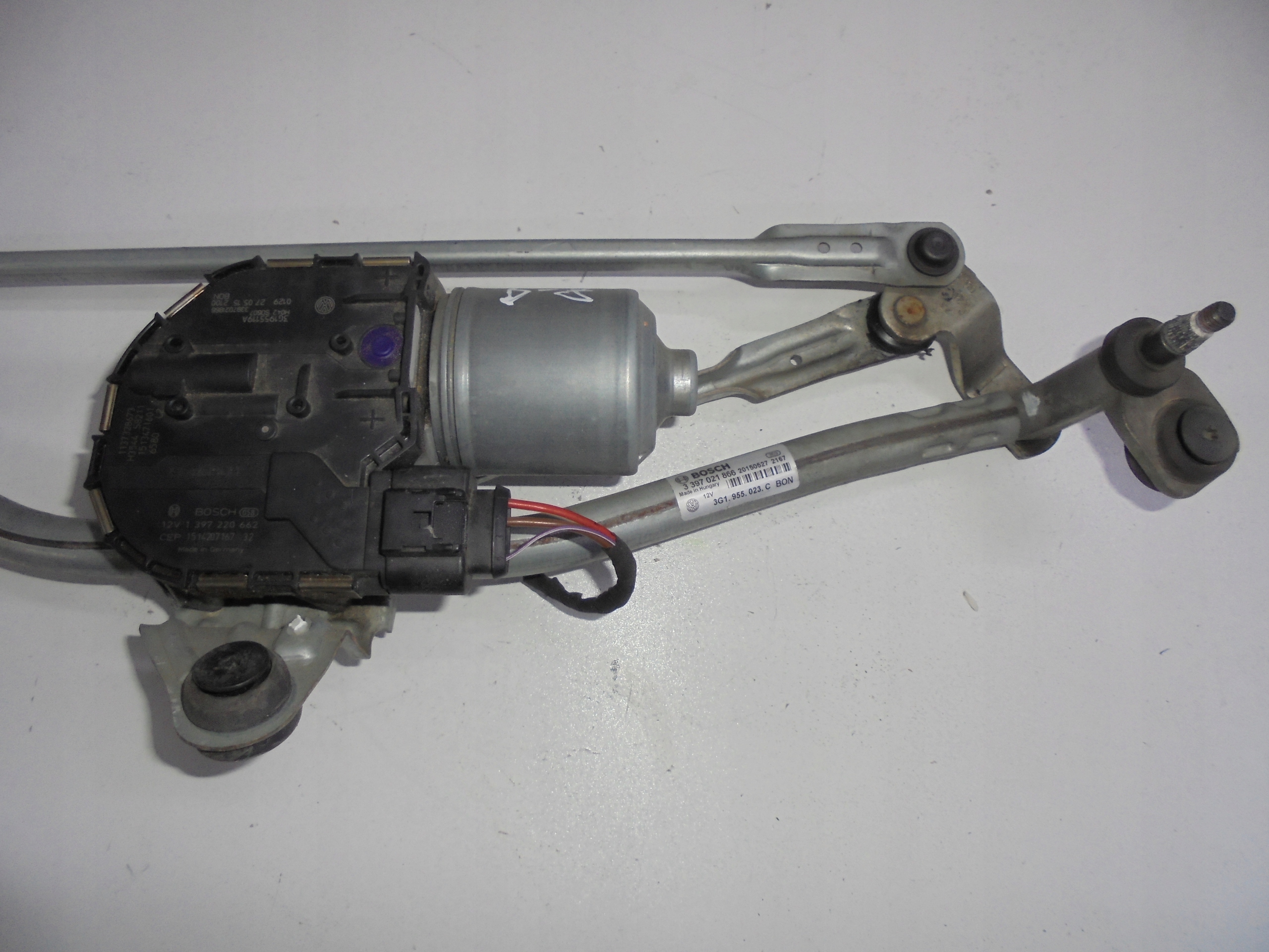 VW PASSAT B8 3G wiper mechanism front 14>