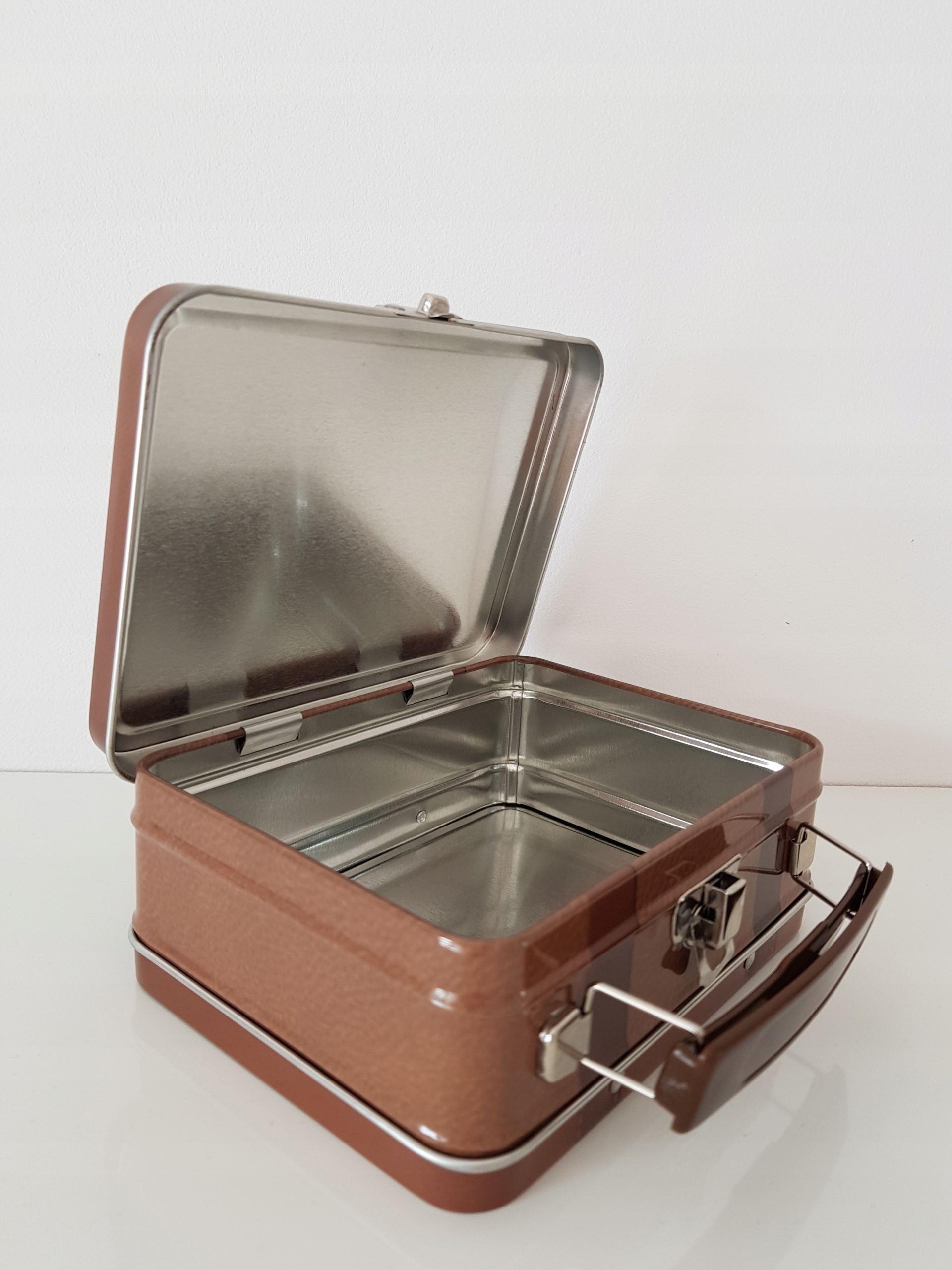 WALIZKA METALOWA 14x10x5cm Pudełko Prezentowe Rodzaj pudełko