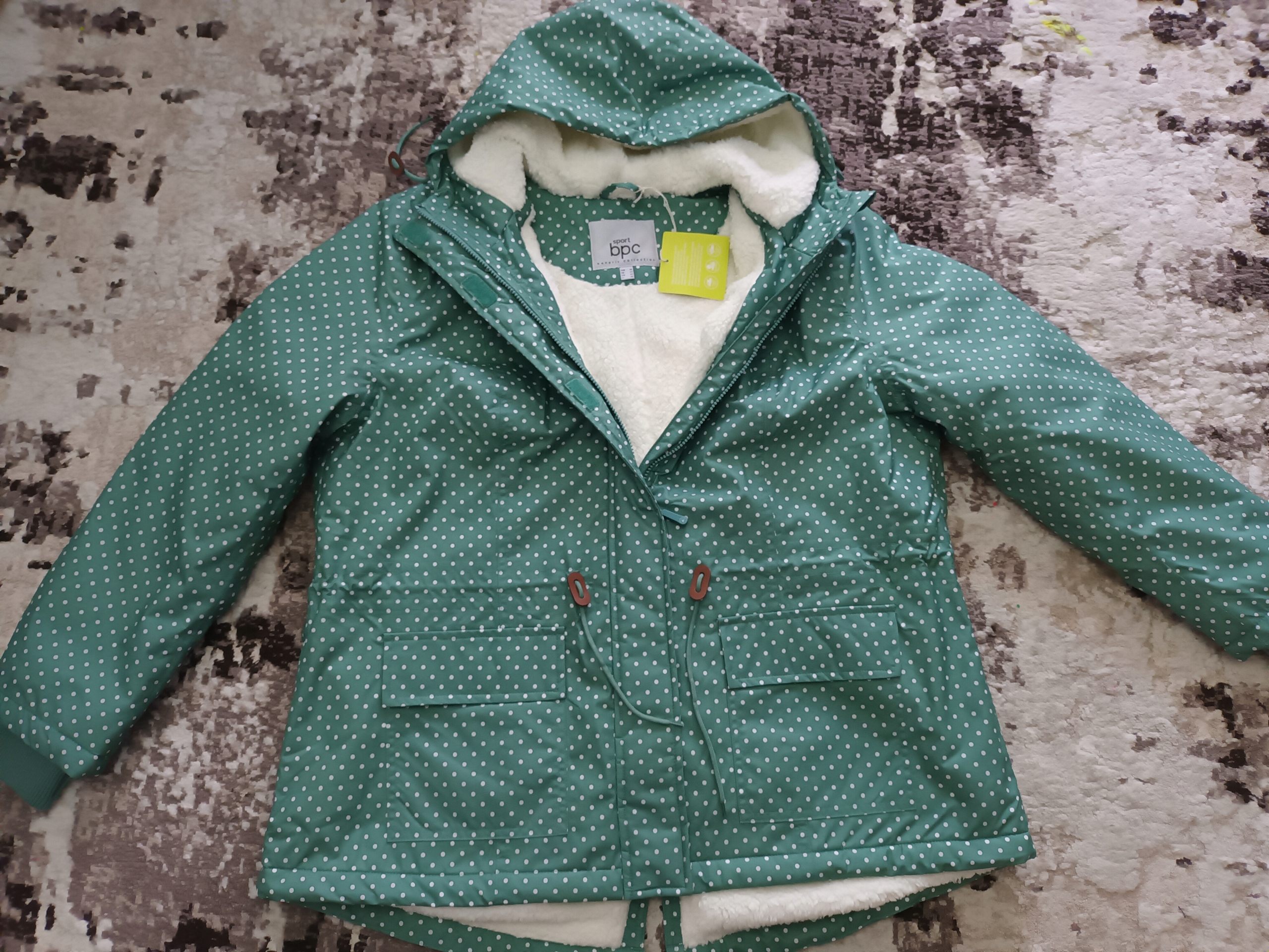 

miętowa kurtka funkcyjna outdoorwa 52 6xl 7xl 54