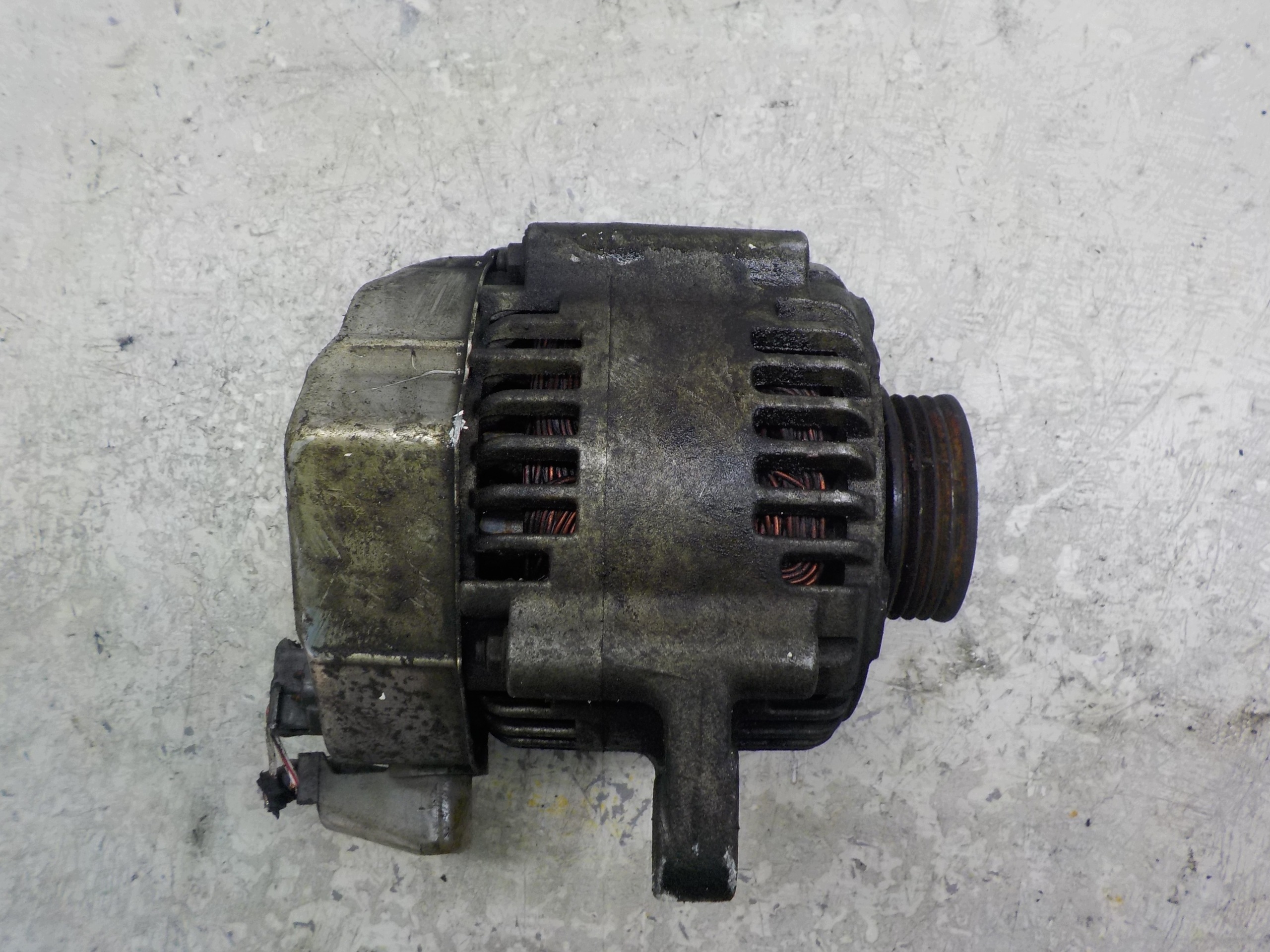 DAIHATSU TERIOS 1.3 16V B eredeti generátor 27060-97401