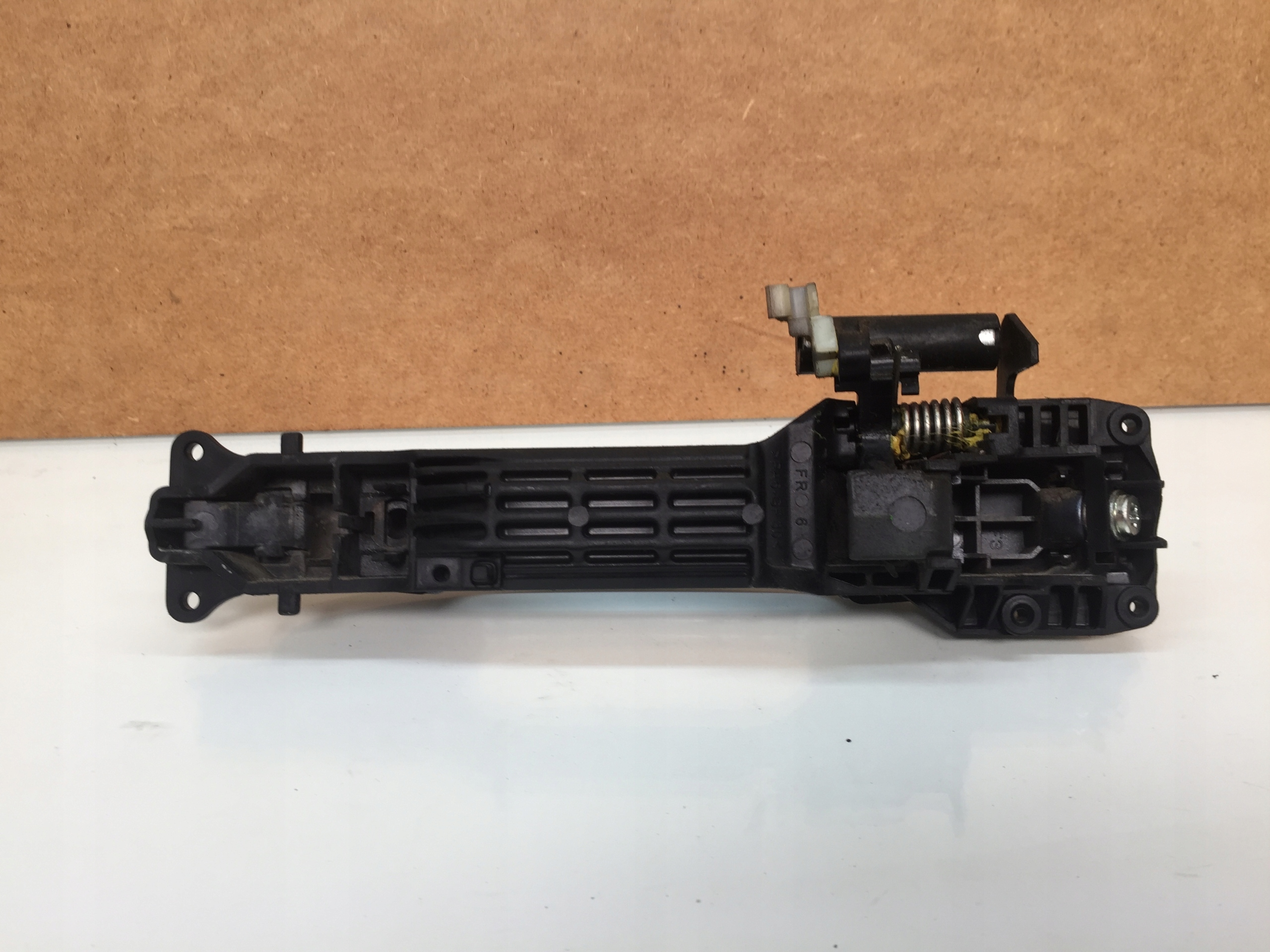 DAIHATSU TERIOS II KLAMKA DRZWI PRAWY PRZOD EU Installation side Right front