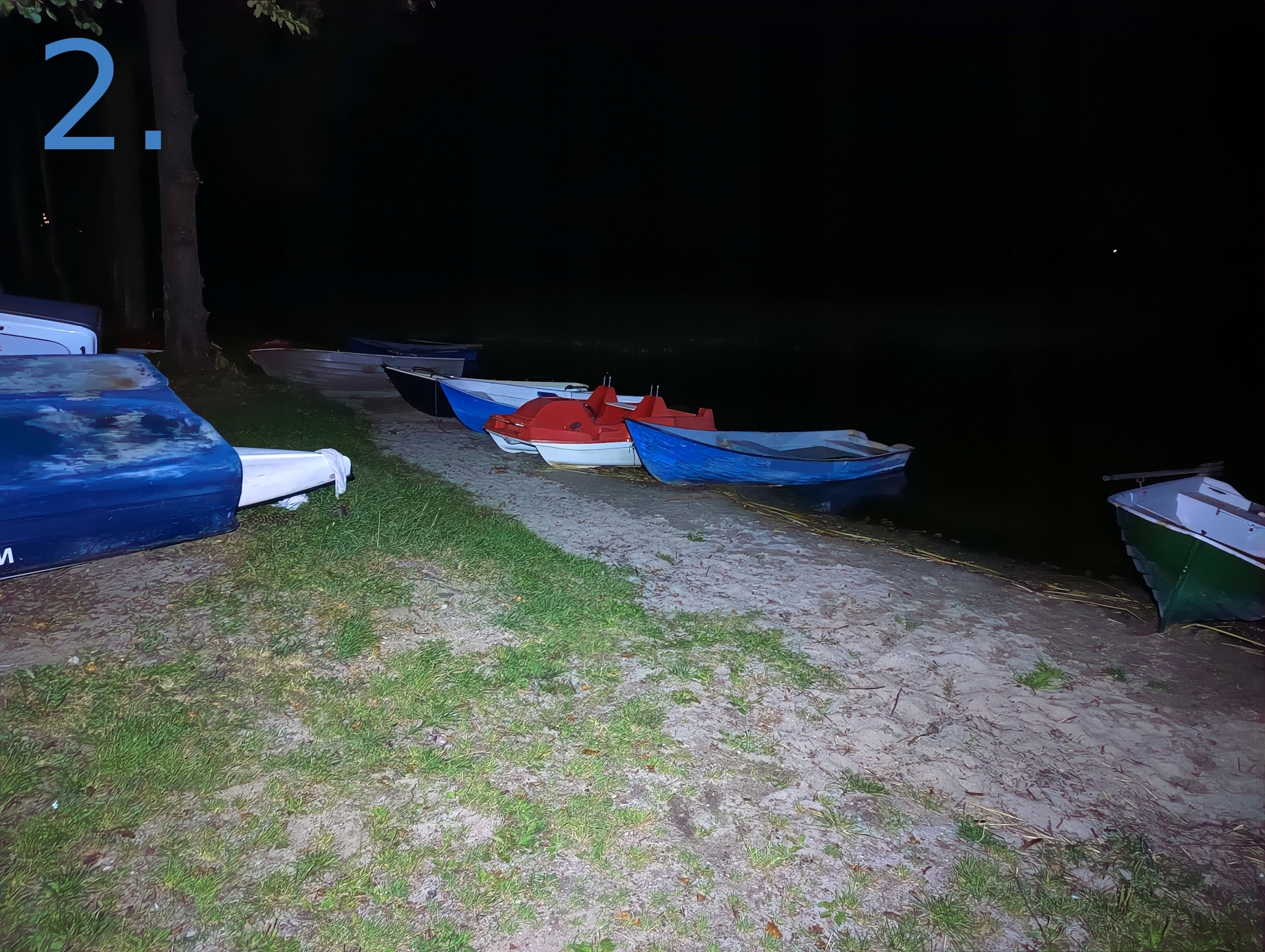 LATARKA CZOŁOWA NA GŁOWĘ LED COB AKUMULATOROWA CZOŁÓWKA 2X AKU 18650 MOCNA Źródło światła LED