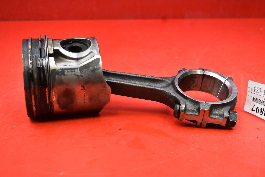 piston connecting rod FS LUBLIN PASAGON 3 III 2.6 TD 93-13