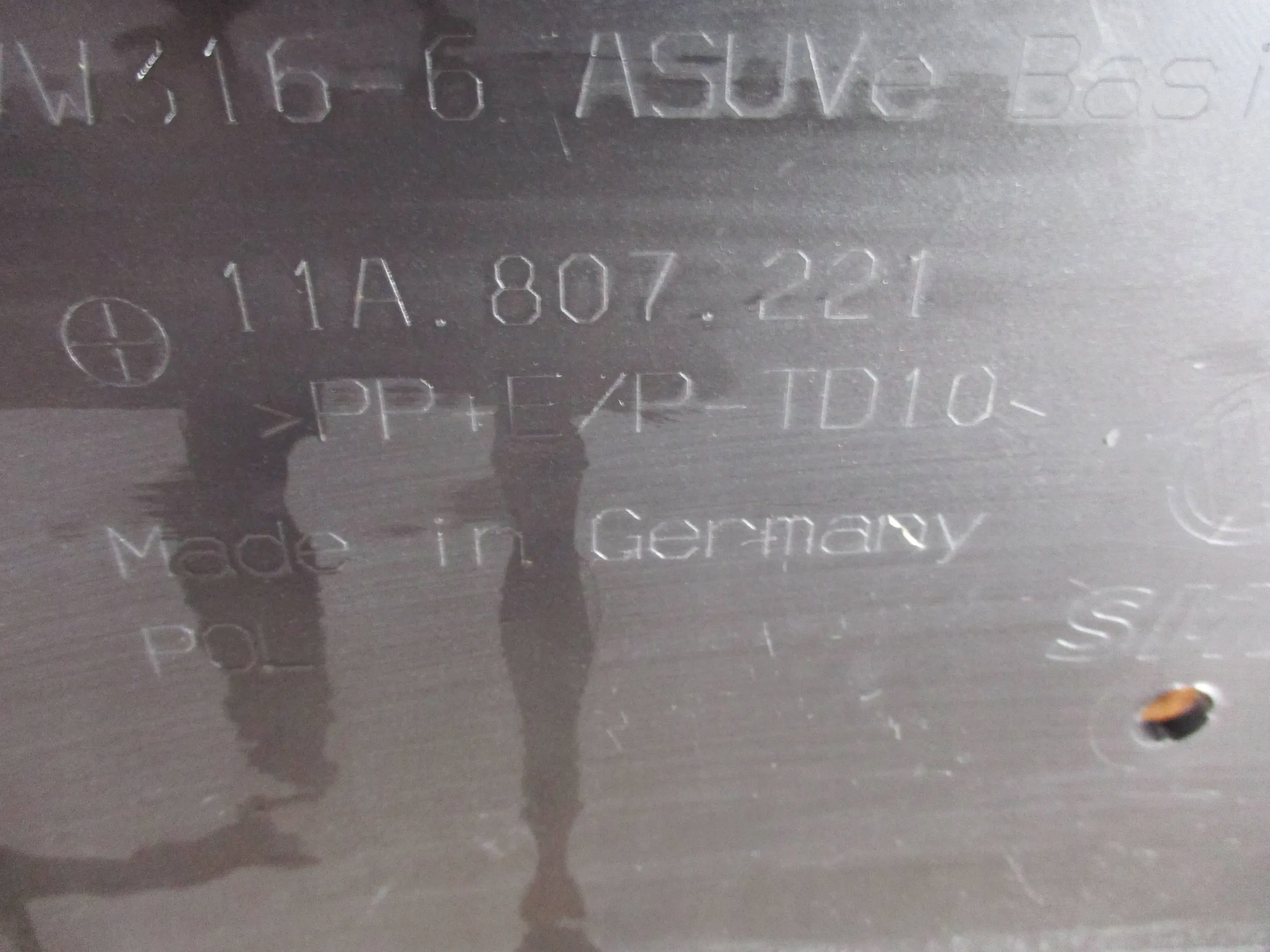STOSSSTANGE VORNE VORNE VW ID4
