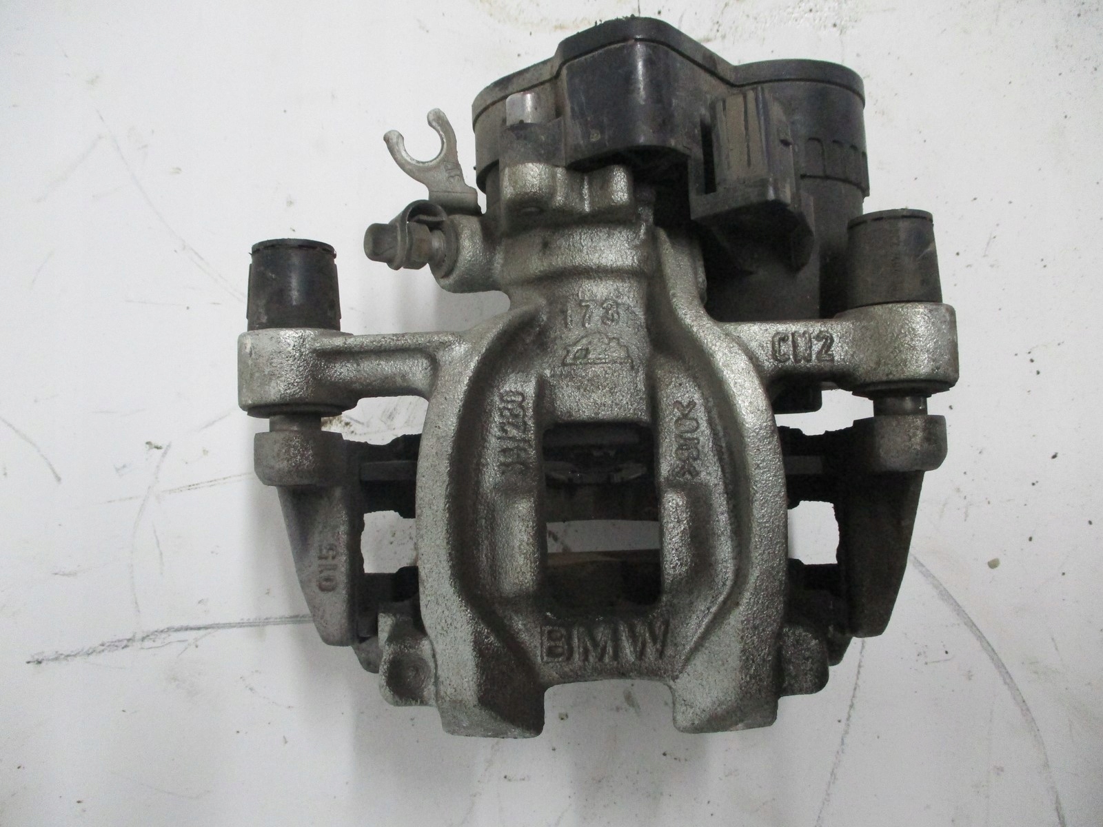 caliper calipers MINI F56 EV 8831988 8831987 rear part rear