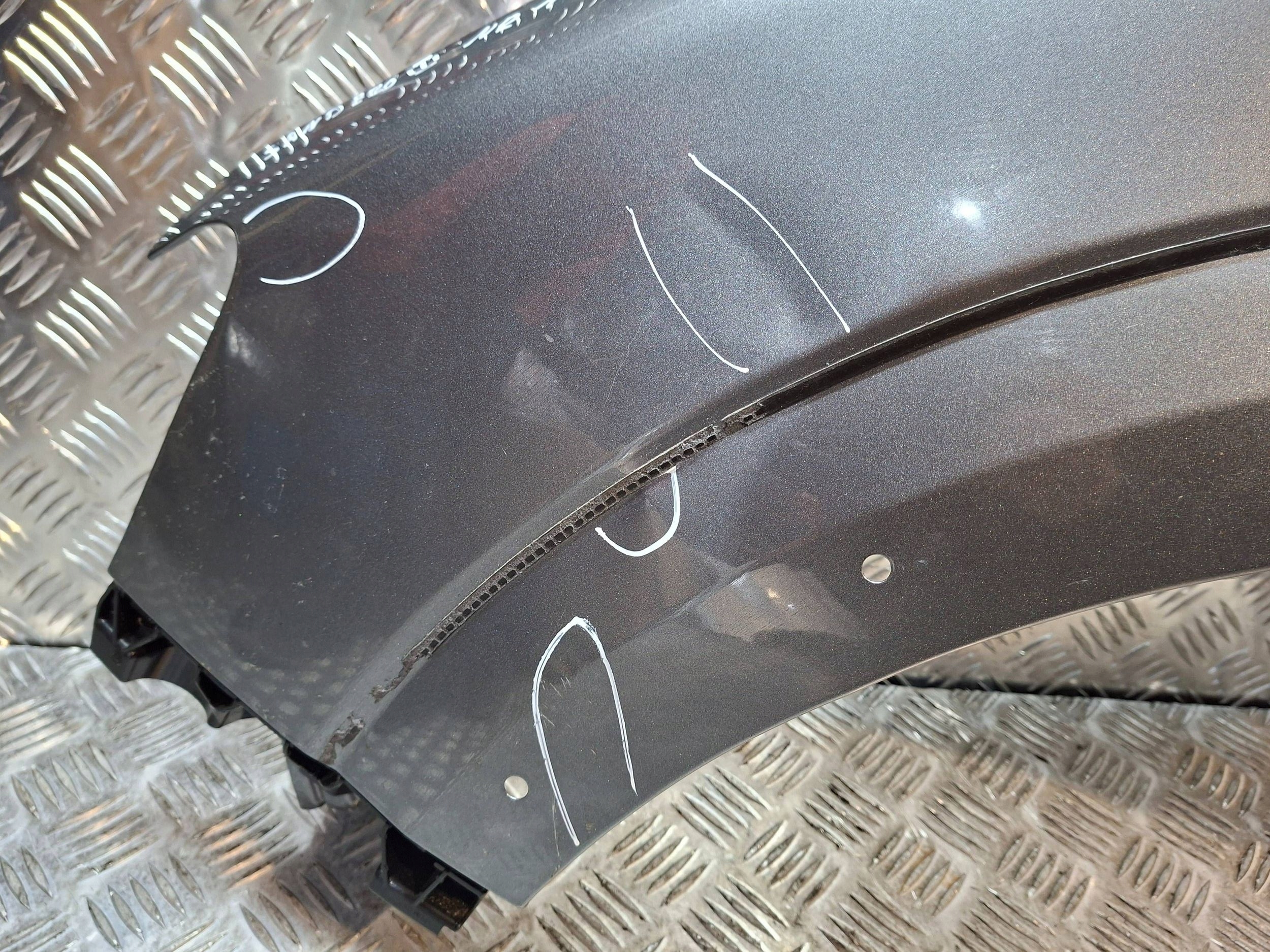 fender left front DACIA SANDERO III STEPWAY 2021