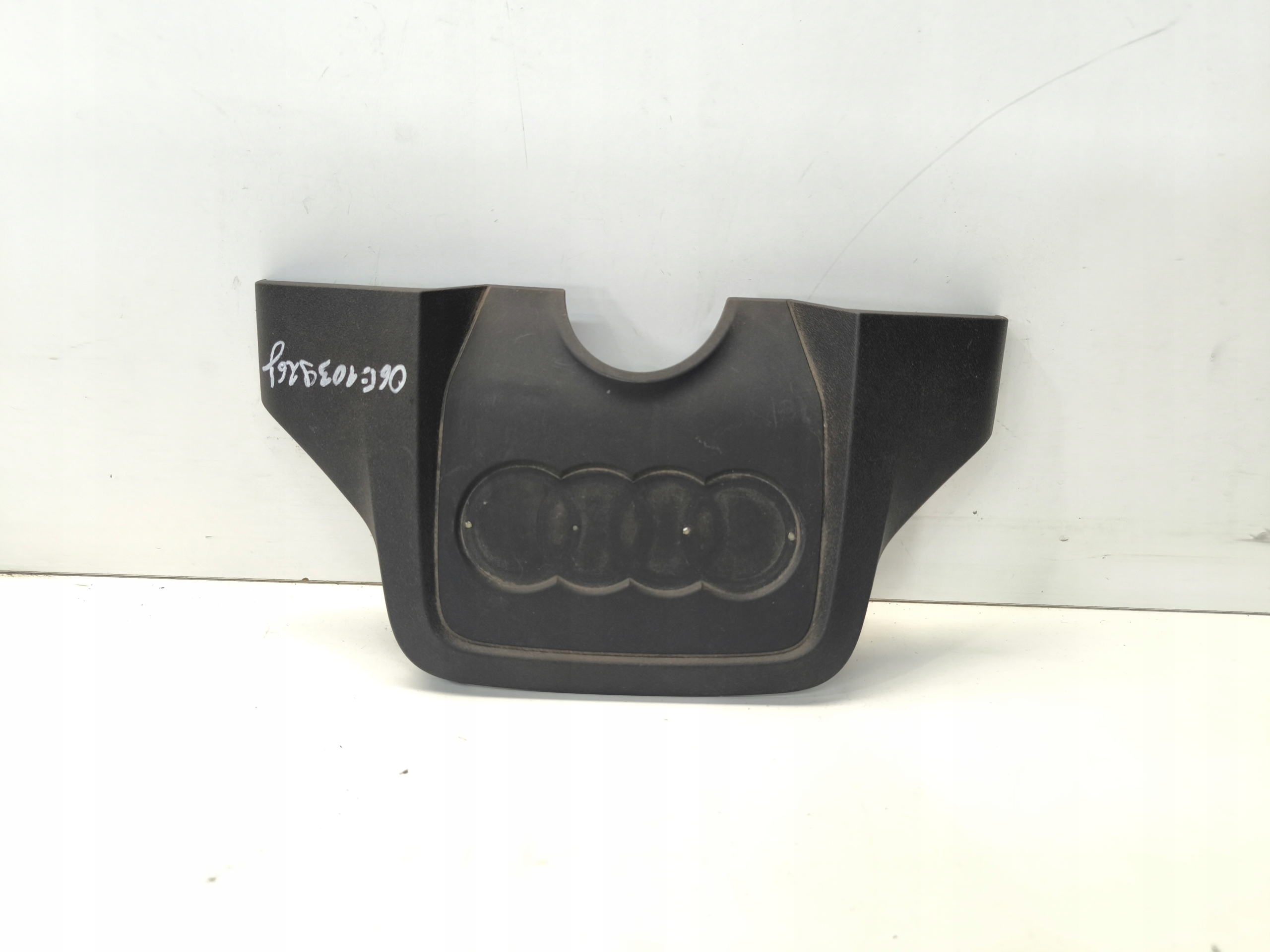 engine housing cover AUDI A6 C6 3.0 TFSI 06E103926J original !!!