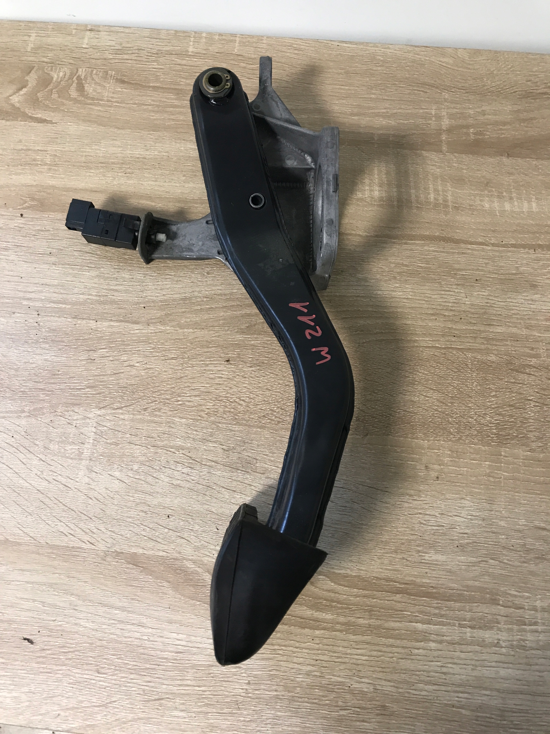 PEDAL Bremse MERCEDES W211 A2112900719