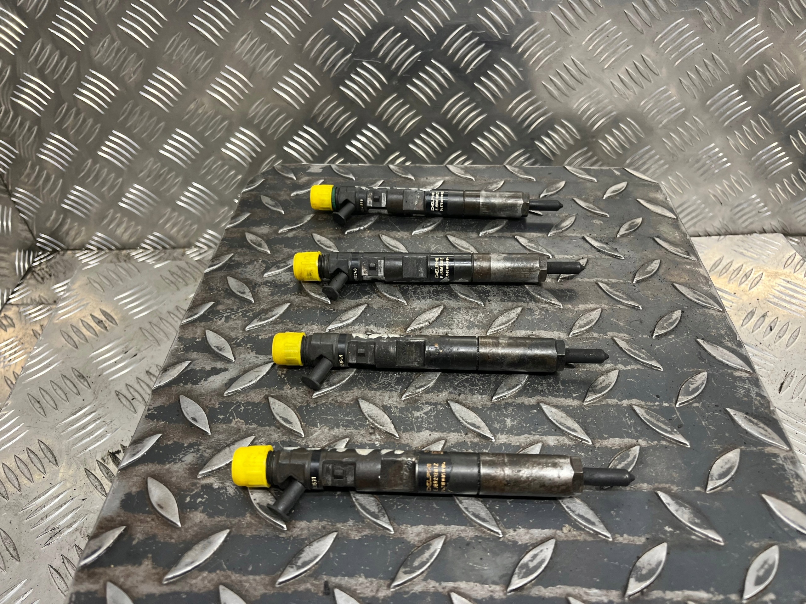 Einspritzdüse Einspritzdüse KOMPLET RENAULT KANGOO 1 EJBR01801Z