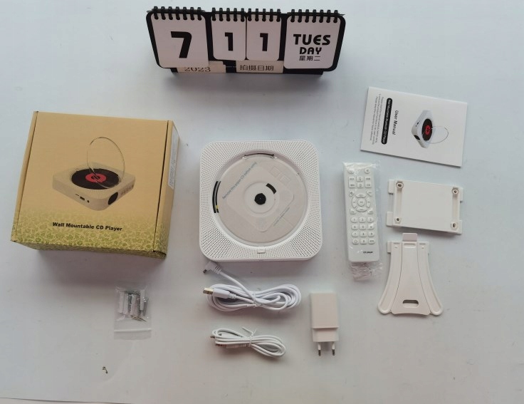 ODTWARZACZ PRZENOŚNY CD GŁOŚNIK BLUETOOTH FM RADIO NAPĘD DO PC LAPTOPA Waga produktu z opakowaniem jednostkowym 0.1 kg