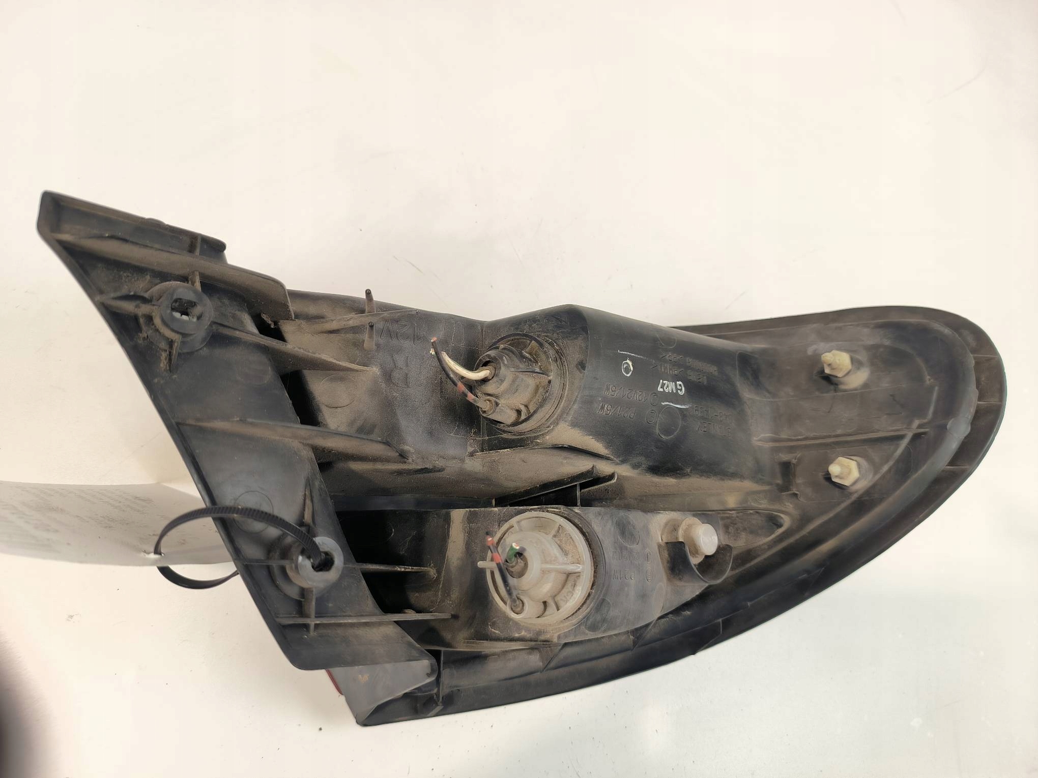 light right rear part MAZDA 323