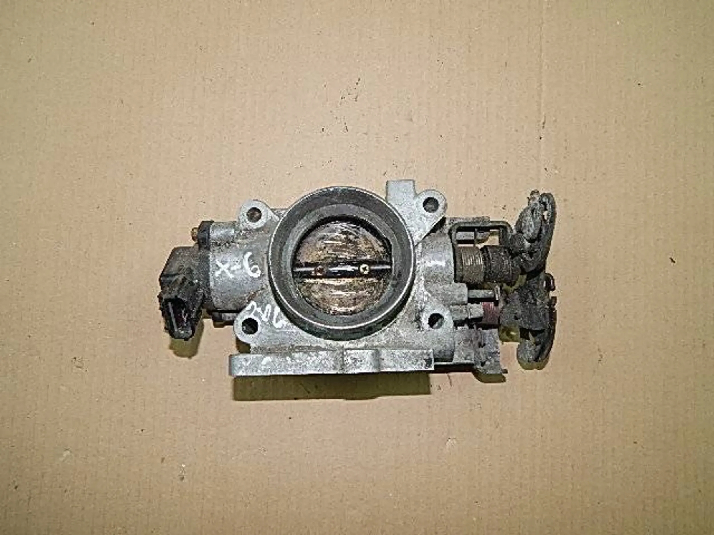 ДРОССЕЛЬНАЯ ЗАСЛОНКА mazda XEDOS 6 2.0 V6 92-99